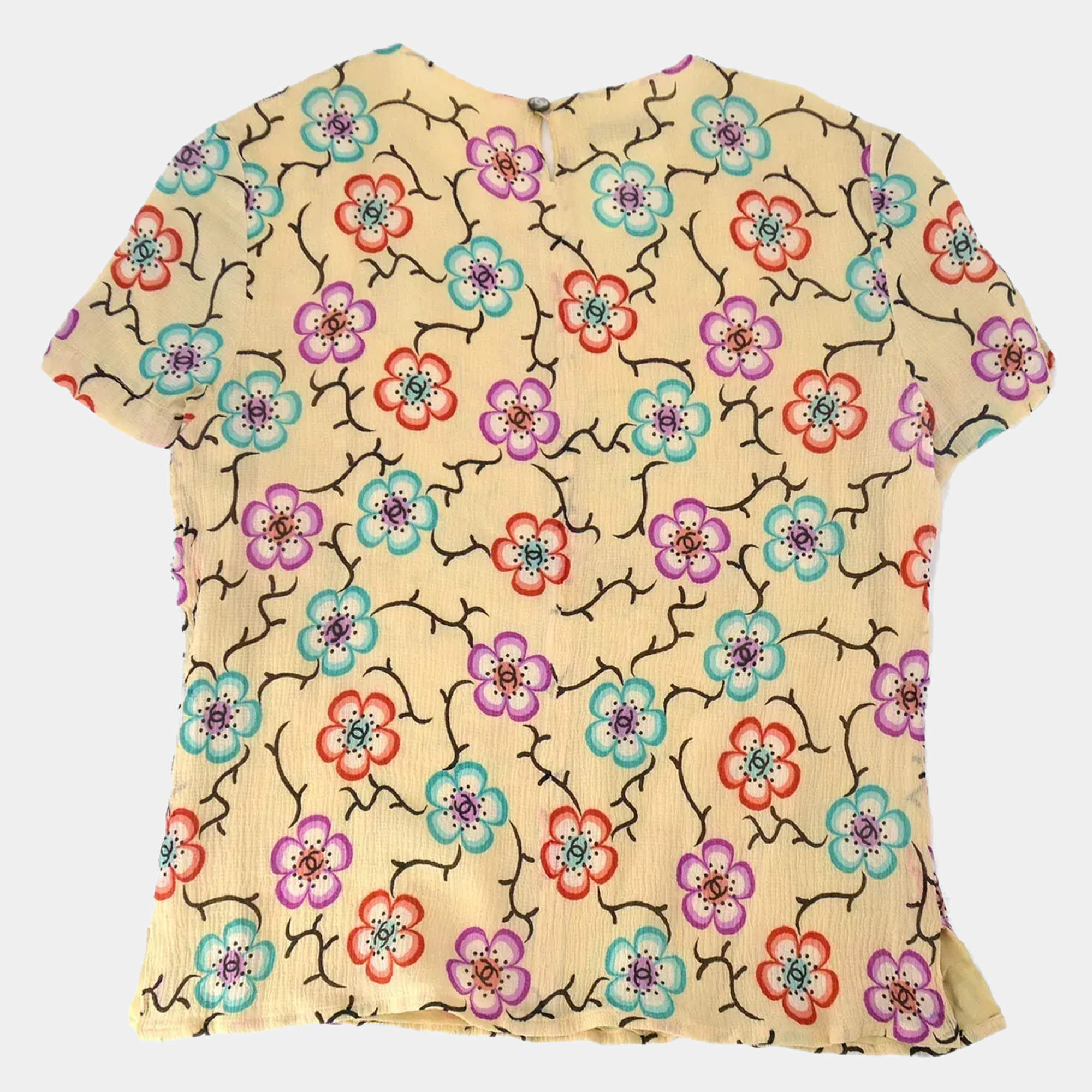 Pre Owned قميص شانيل حرير بنمط زهور متعدد الألوان بأكمام قصيرة مقاس 38