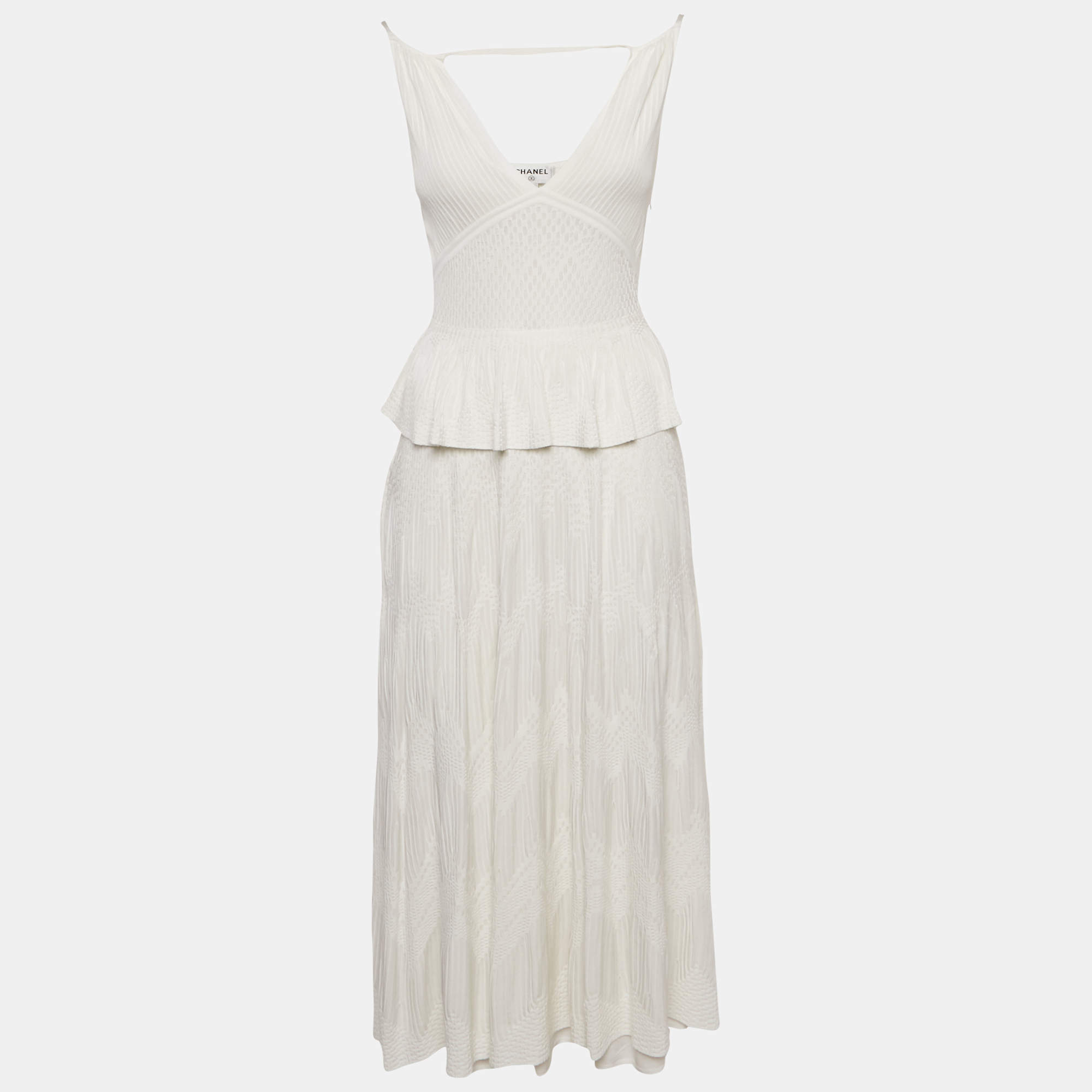 Pre Owned Chanel White Textured Knit Ruffled Midi Dress M