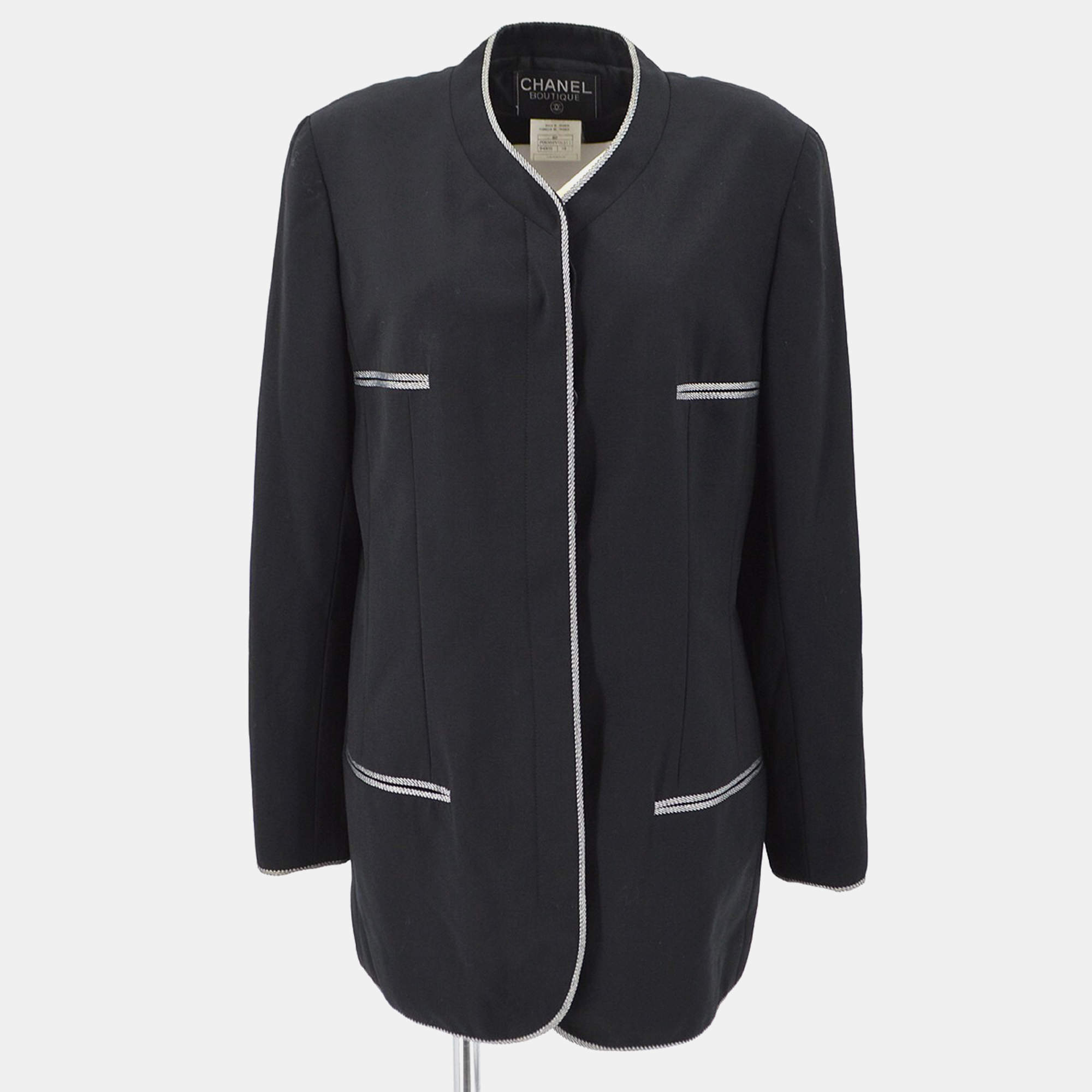 Pre Owned جاكيت شانيل أسود 96P مقاس 38