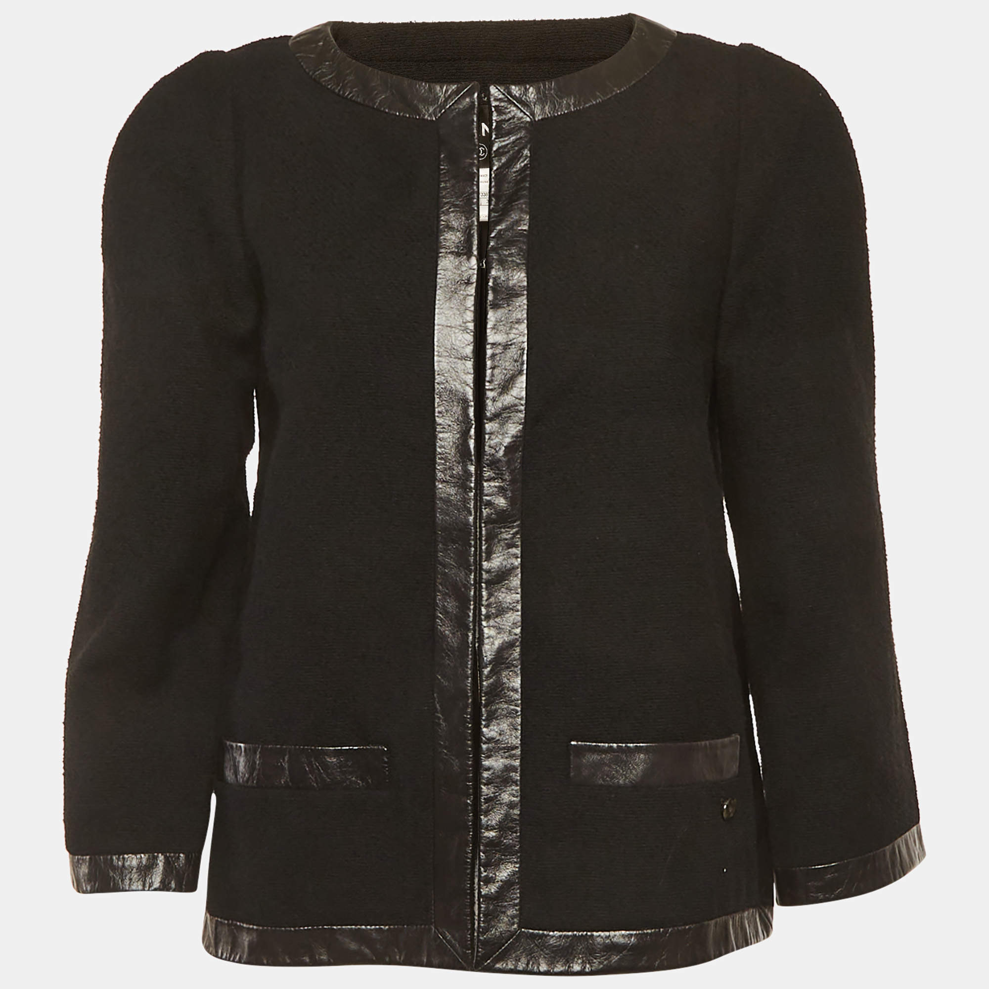 مملوكة مسبقًا Chanel Black Tweed Leather Trim Jacket M