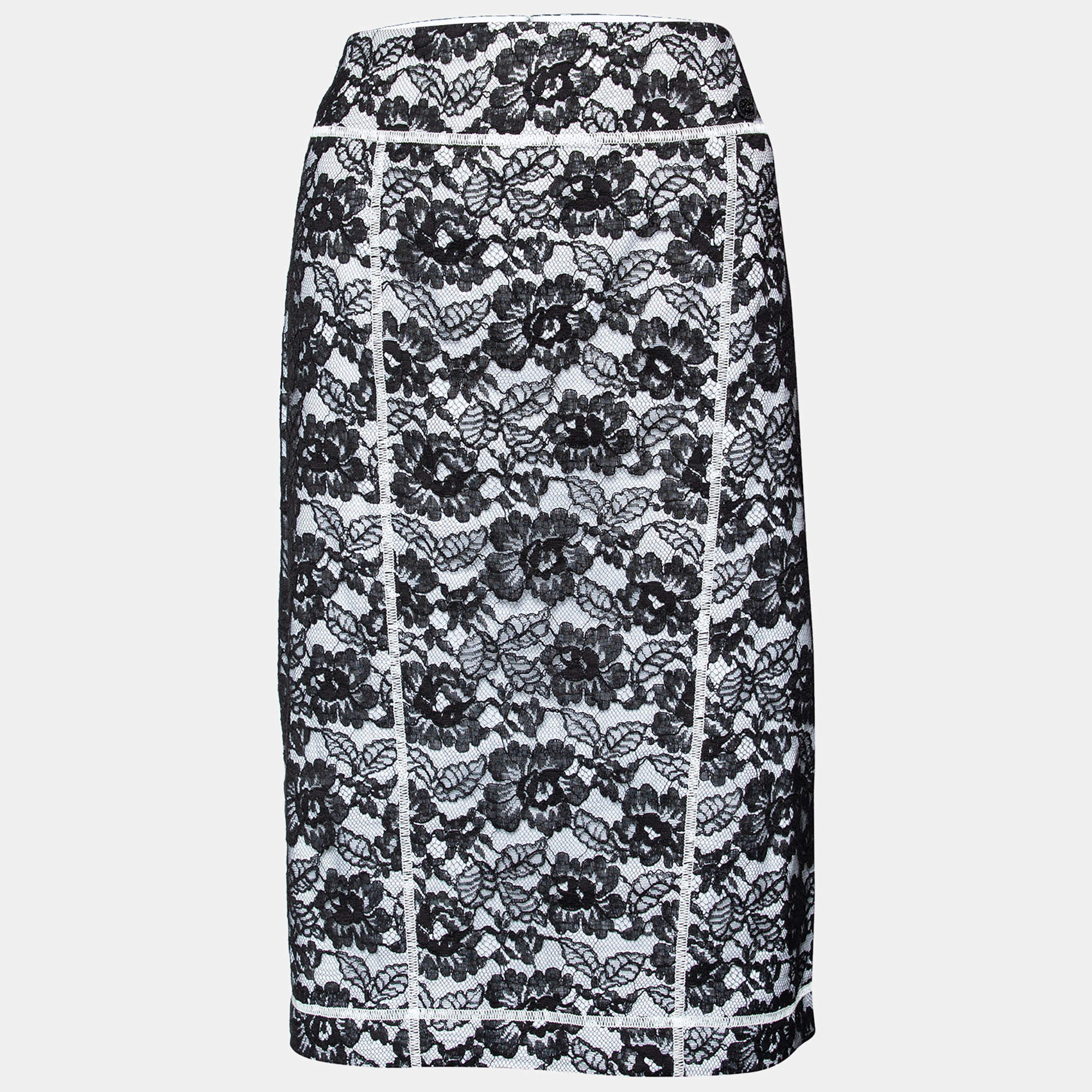 Pre Owned Chanel Black Lace Pencil Skirt L