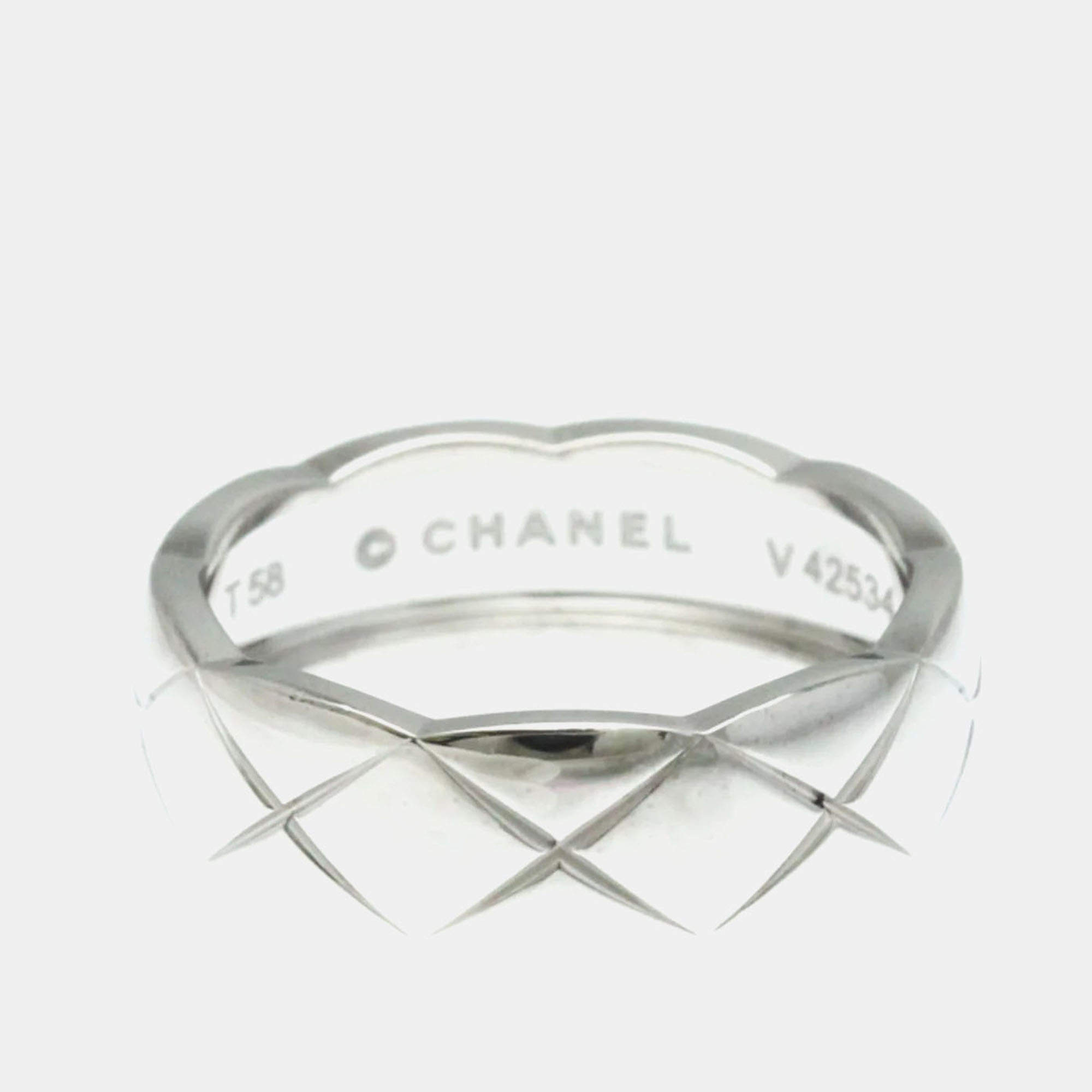 Pre Owned Chanel Coco Crush Ring Medium Model White Gold 18K Band Ring EU 58