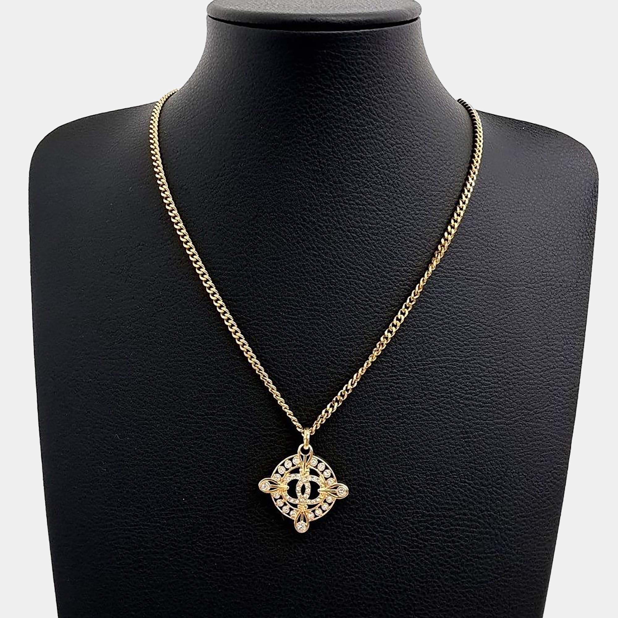 مملوكة مسبقًا قلادة شانيل ذهب