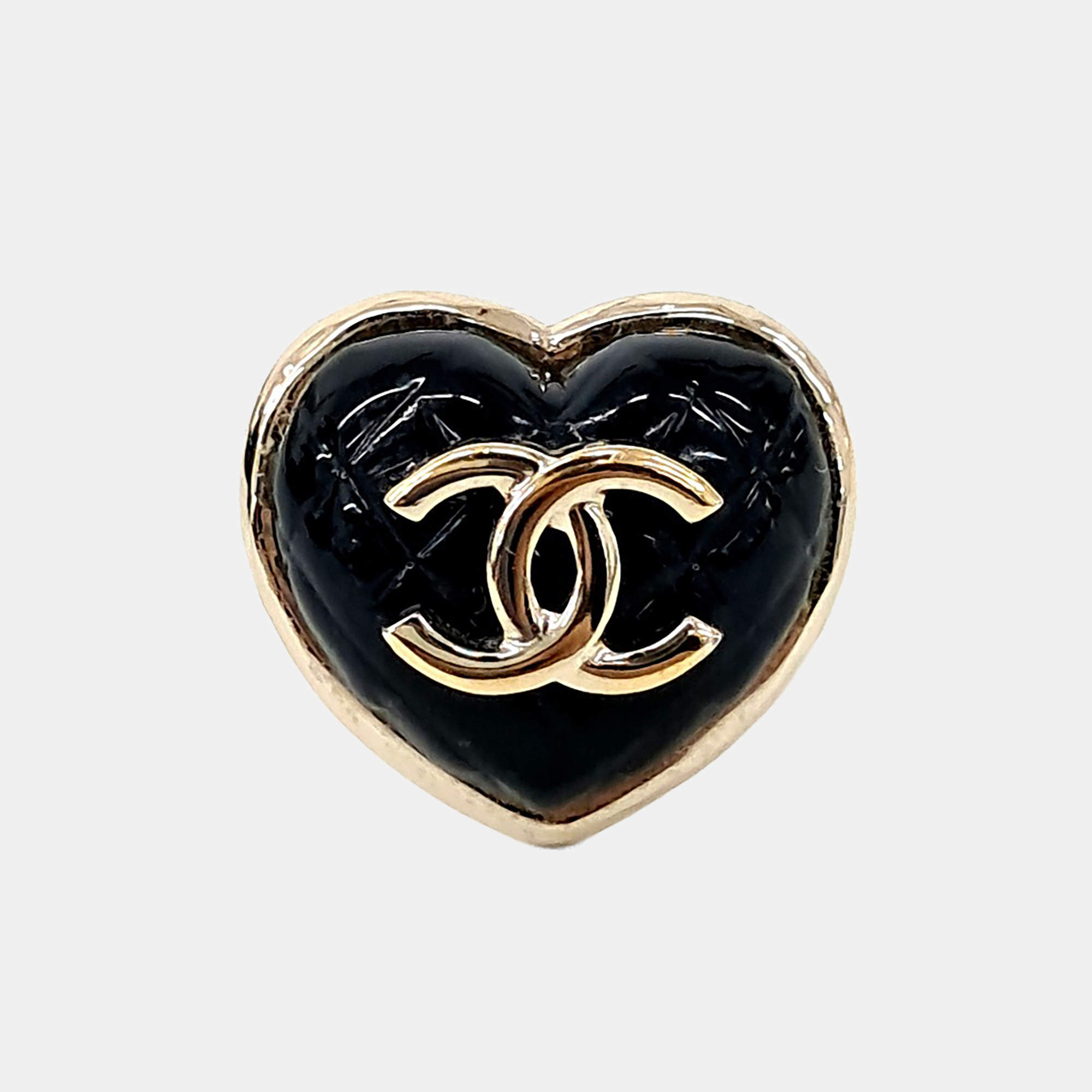 Pre Owned Chanel Black, Gold CC Heart Ring EU 54