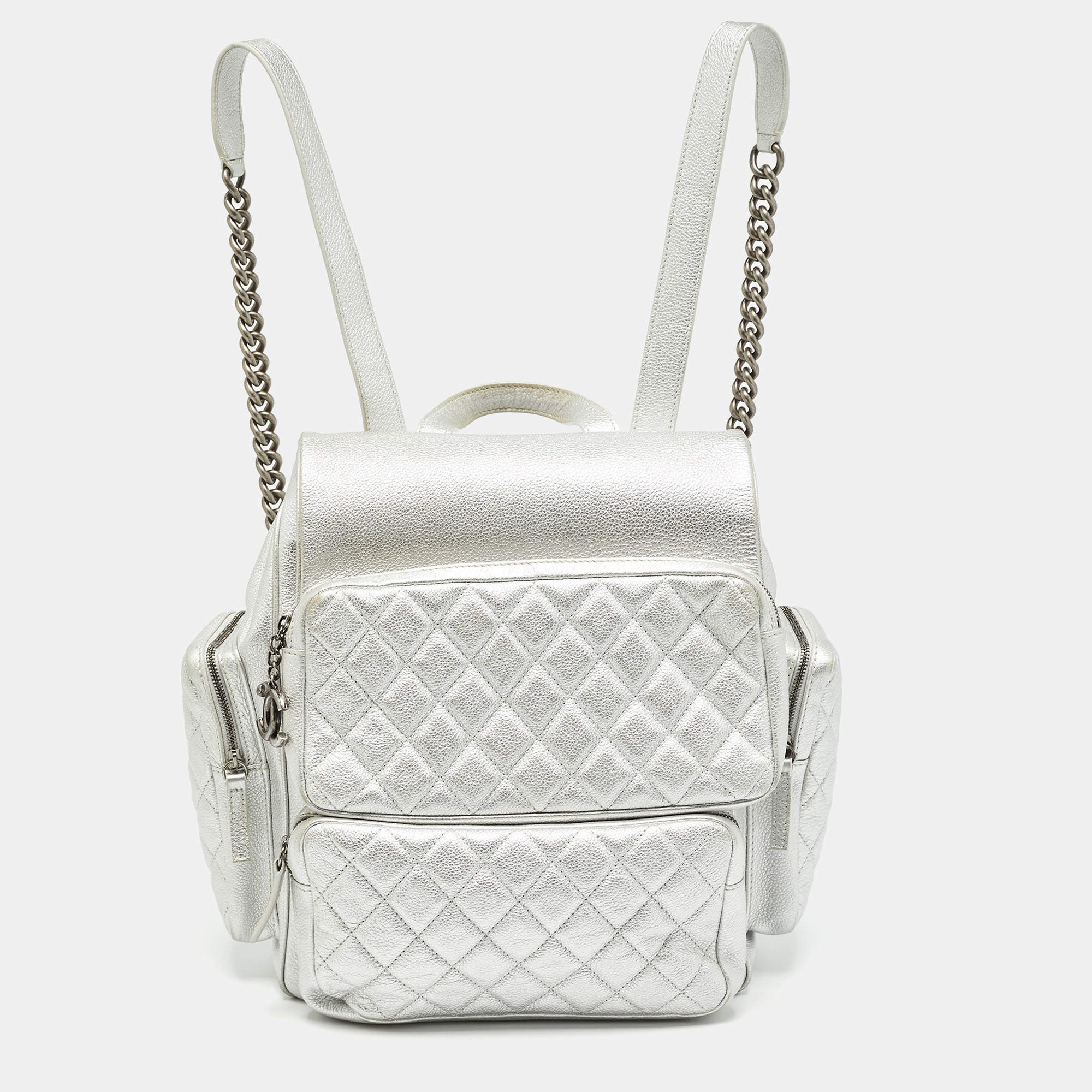 Pre Owned Chanel Silver Quilted Leather Casual Rock Airline Backpack