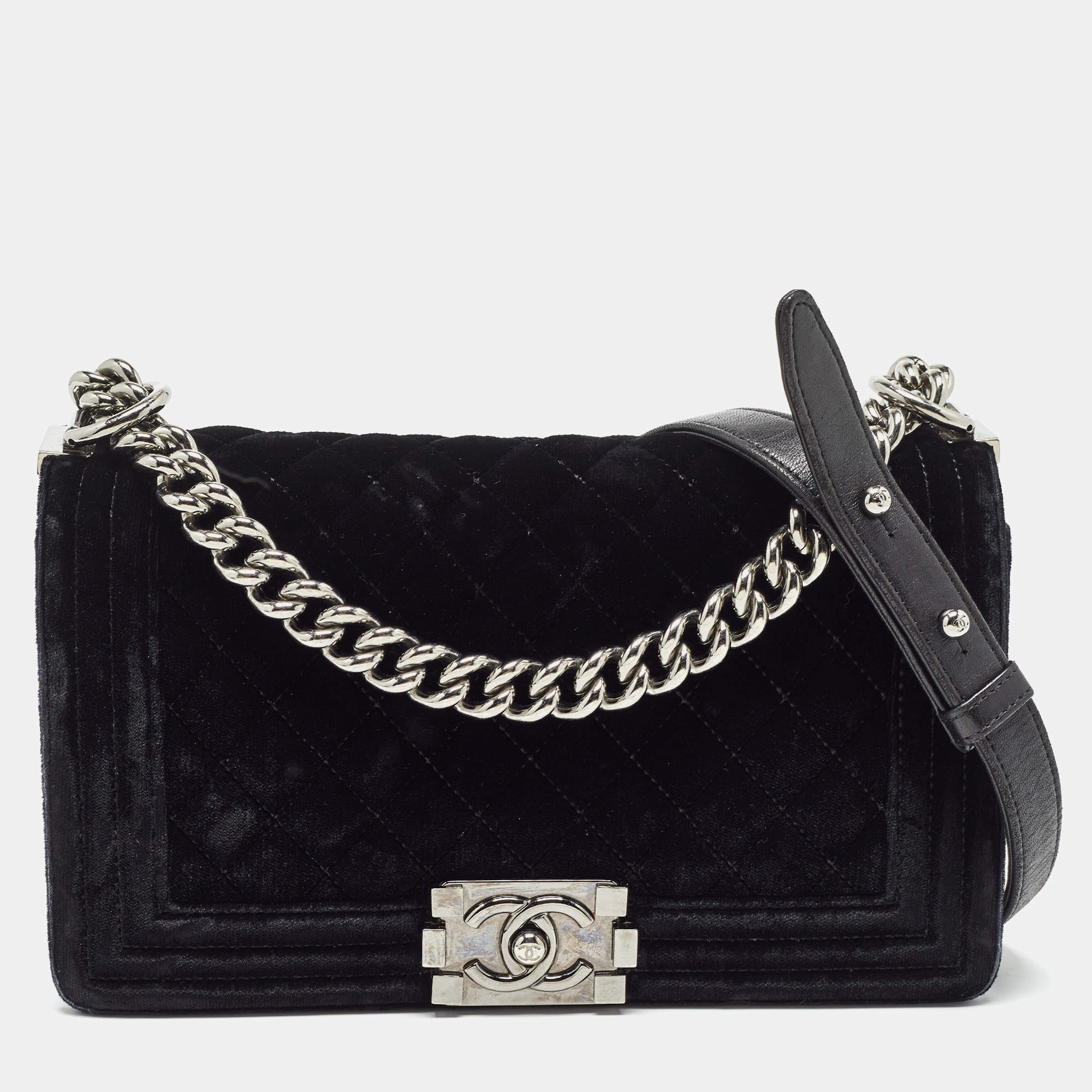 Pre Owned Chanel Black Quilted Velvet Medium Boy Flap Bag
