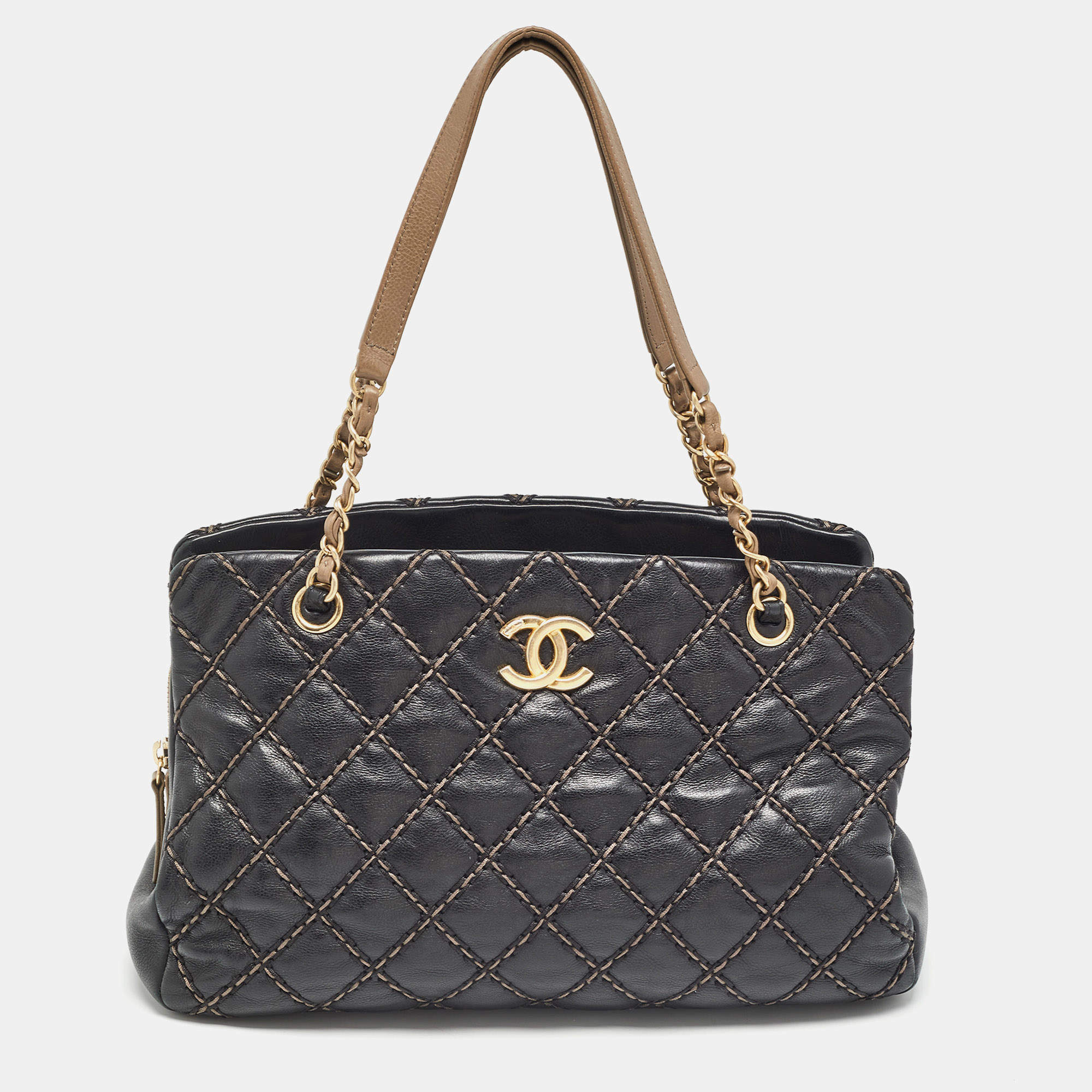 Pre Owned Chanel Black/Beige Quilted Leather Paris Dallas Chic Stitch Bag