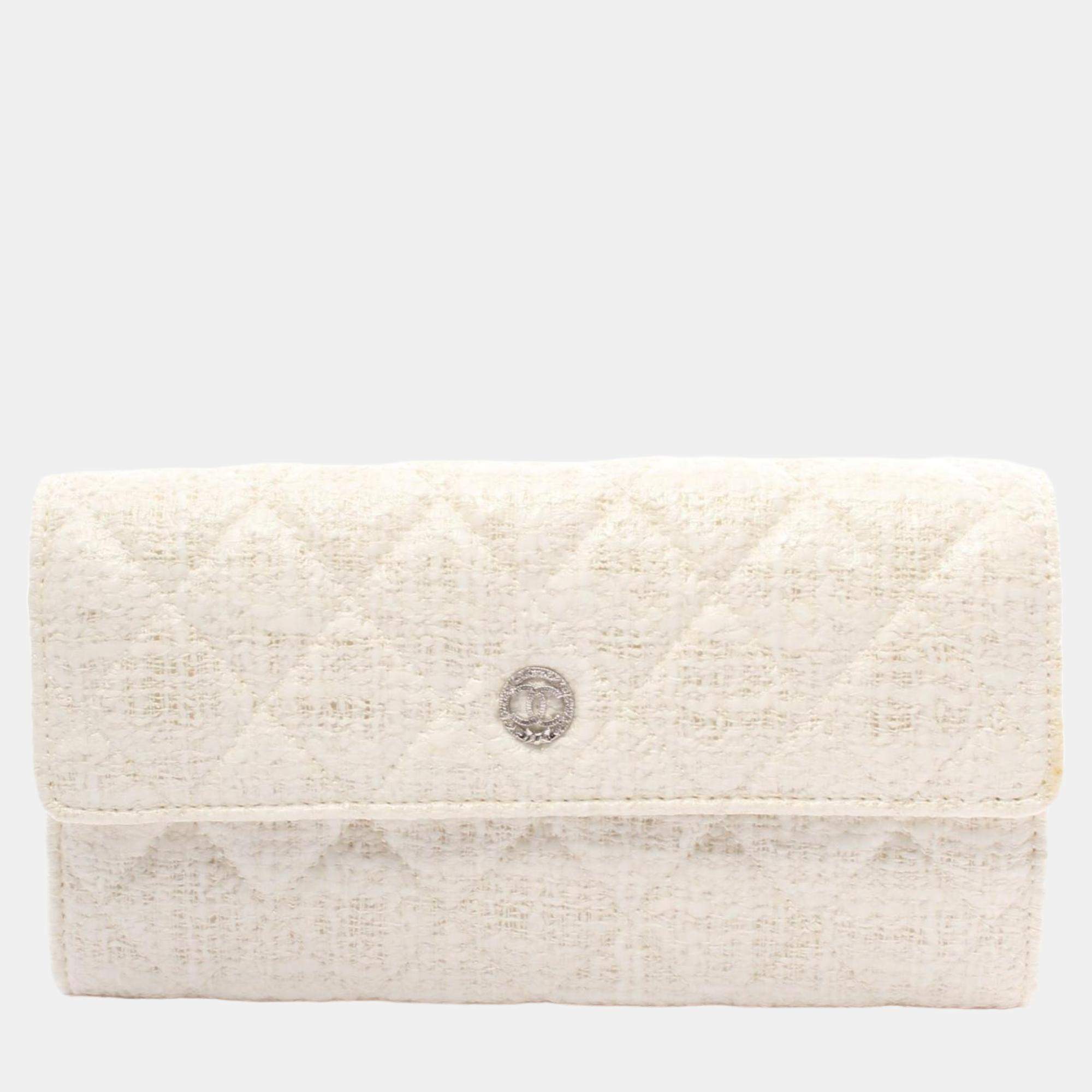 Chanel Beige CC Coated Tweed Wallet On Chain