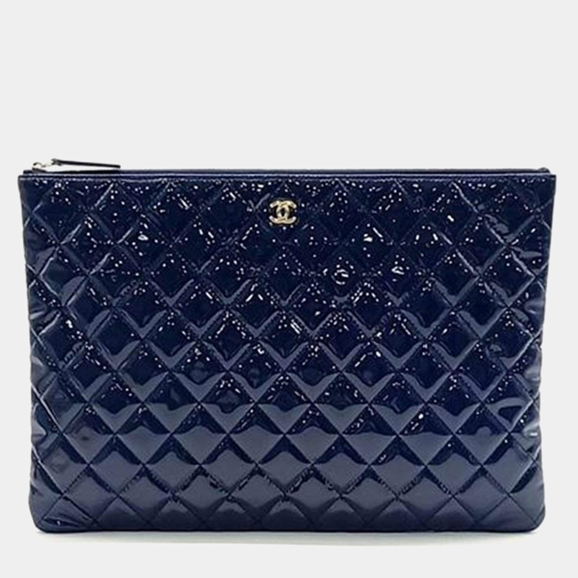 Pre Owned Chanel patent large clutch