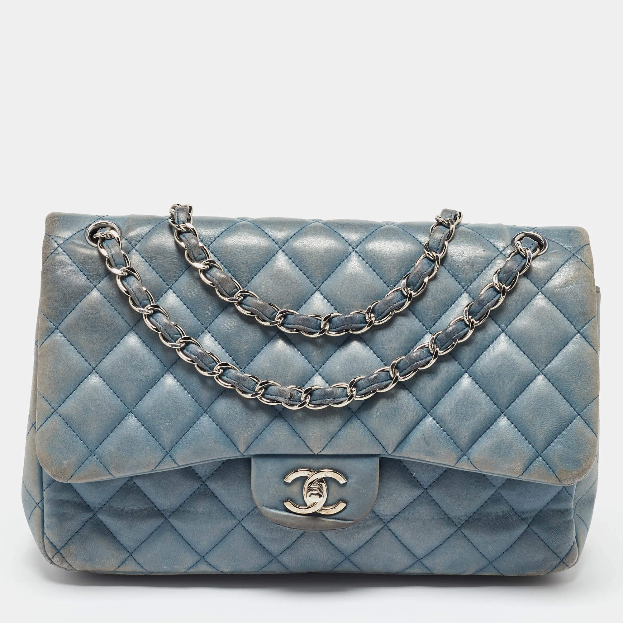 Pre Owned Chanel Blue Quilted Leather Jumbo Classic Double Flap Bag