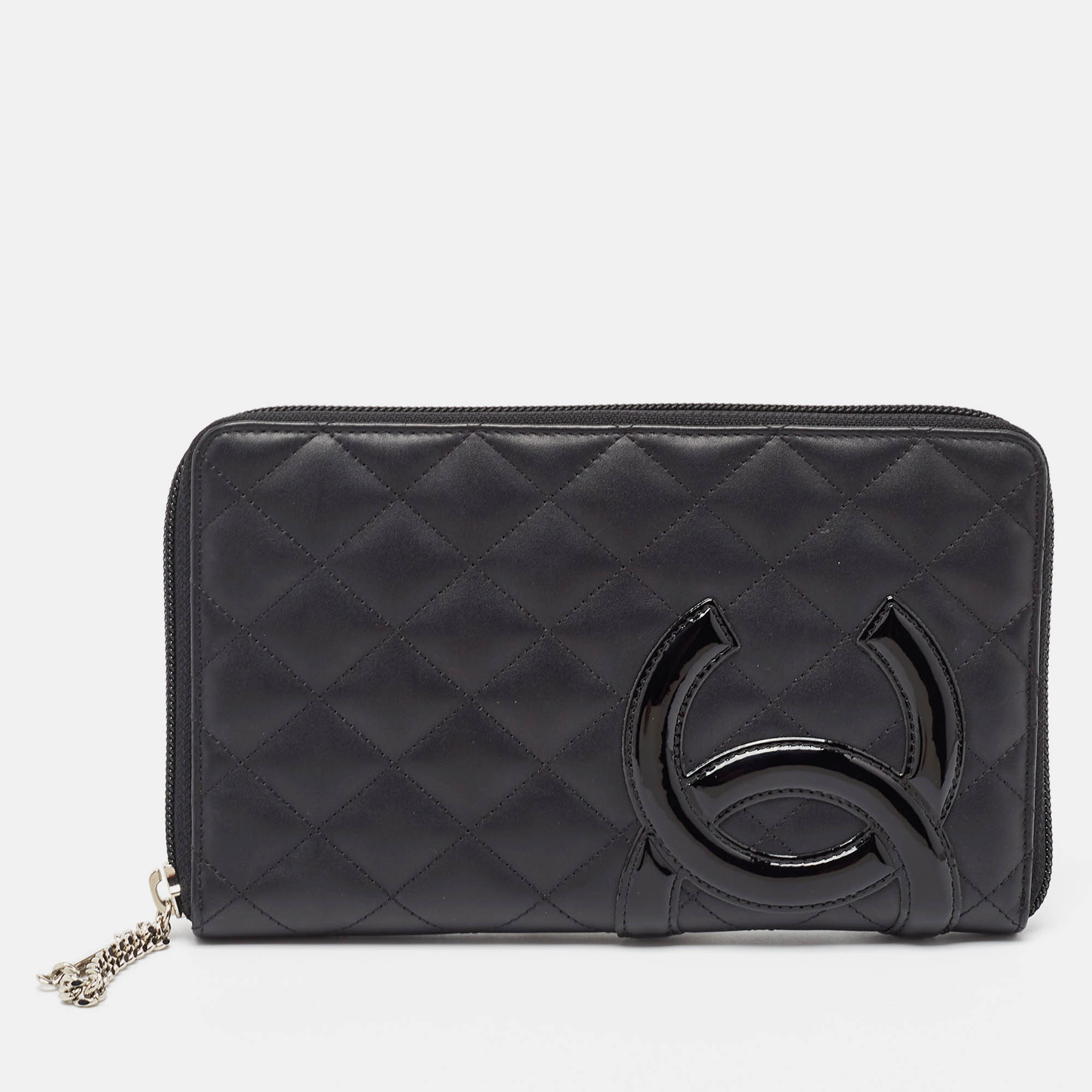 مملوكة مسبقًا Chanel Black Quilted Leather Cambon Ligne Zippy Organizer Wallet
