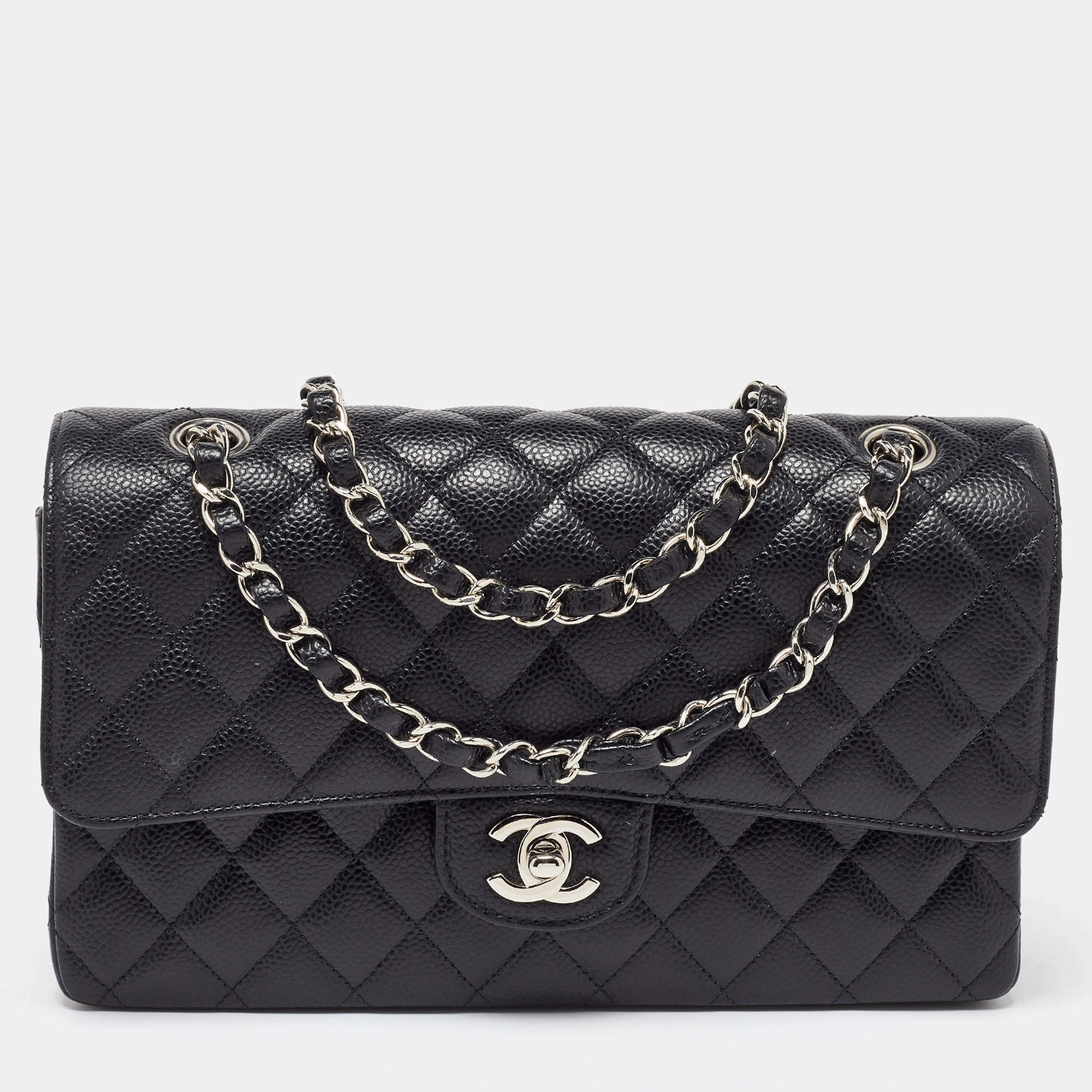 Pre Owned Chanel Black Quilted CaviarLeather Medium Classic Double Flap Bag