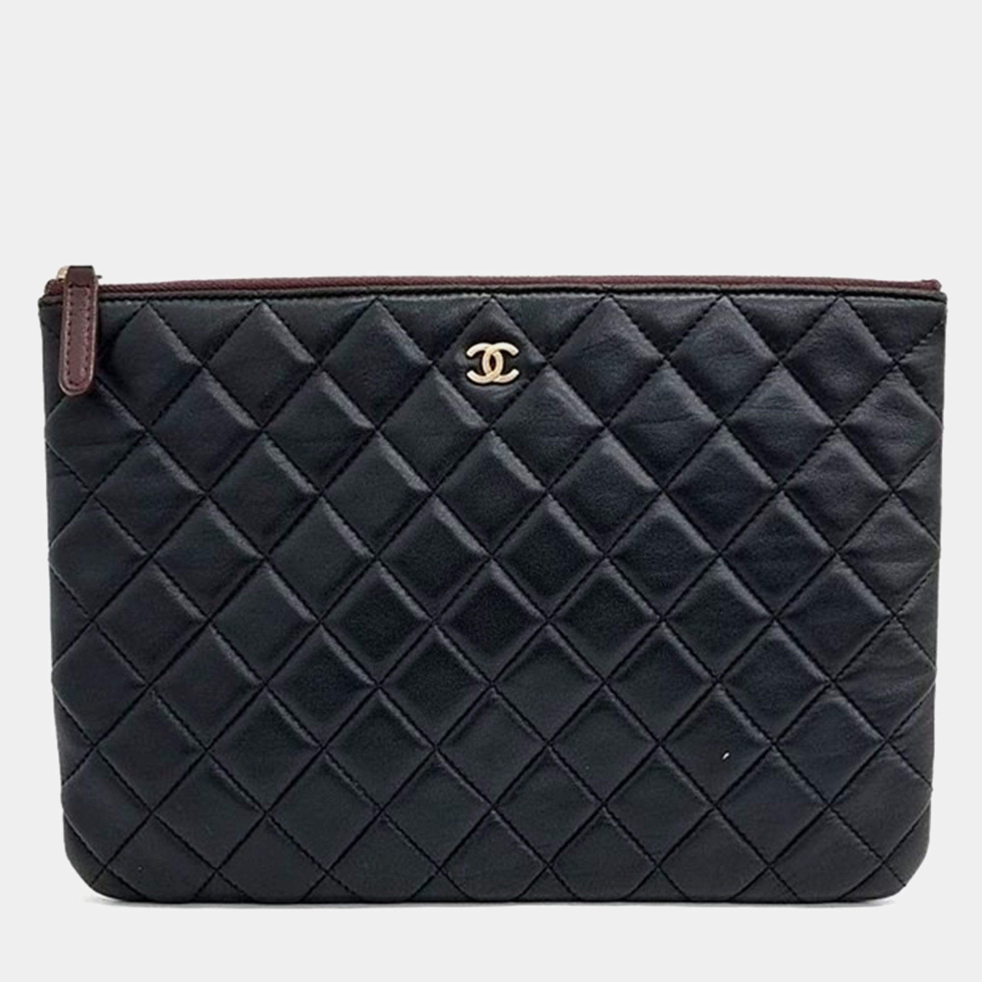 Pre Owned Chanel Clutch New Medium