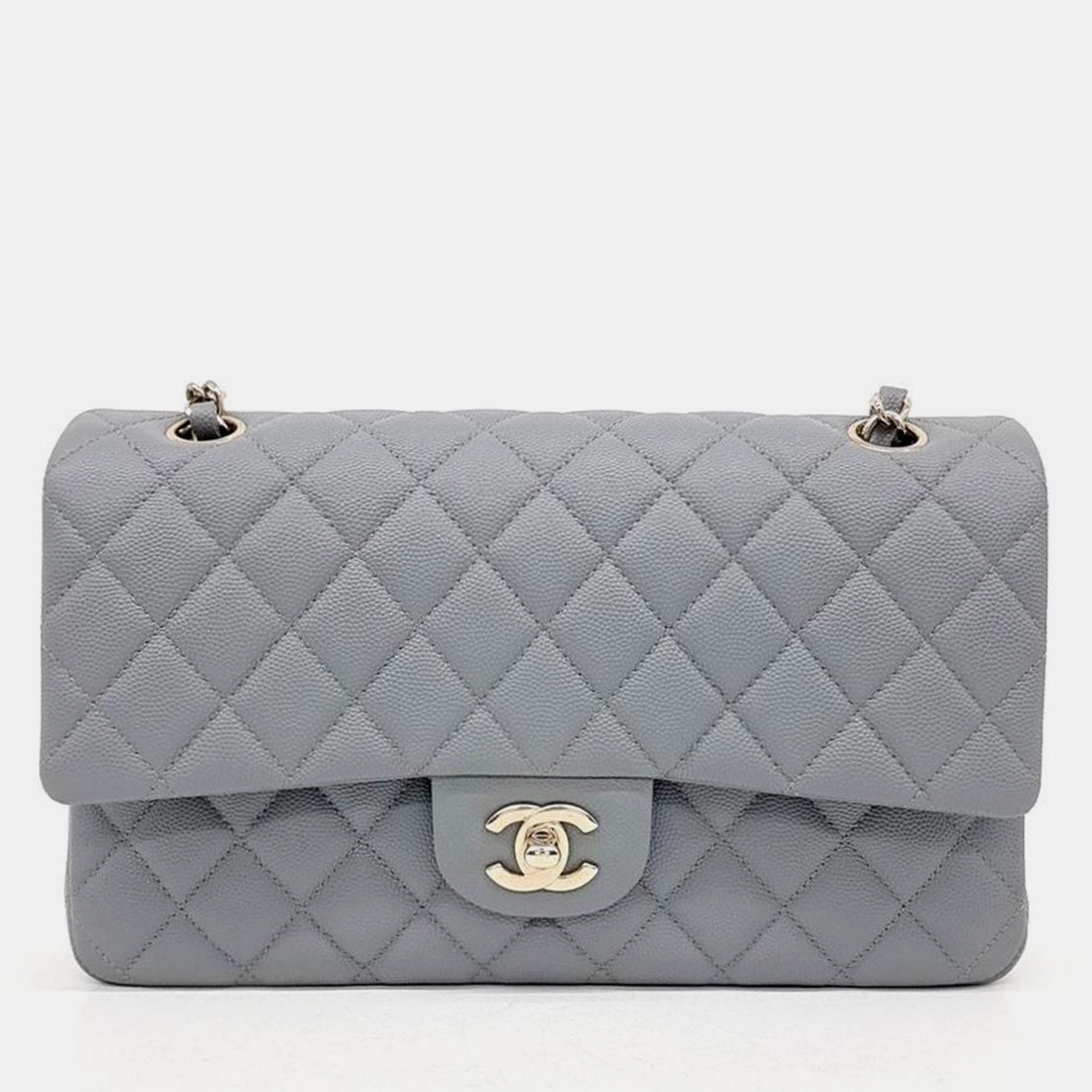 Pre Owned Chanel Caviar Classic Medium bag
