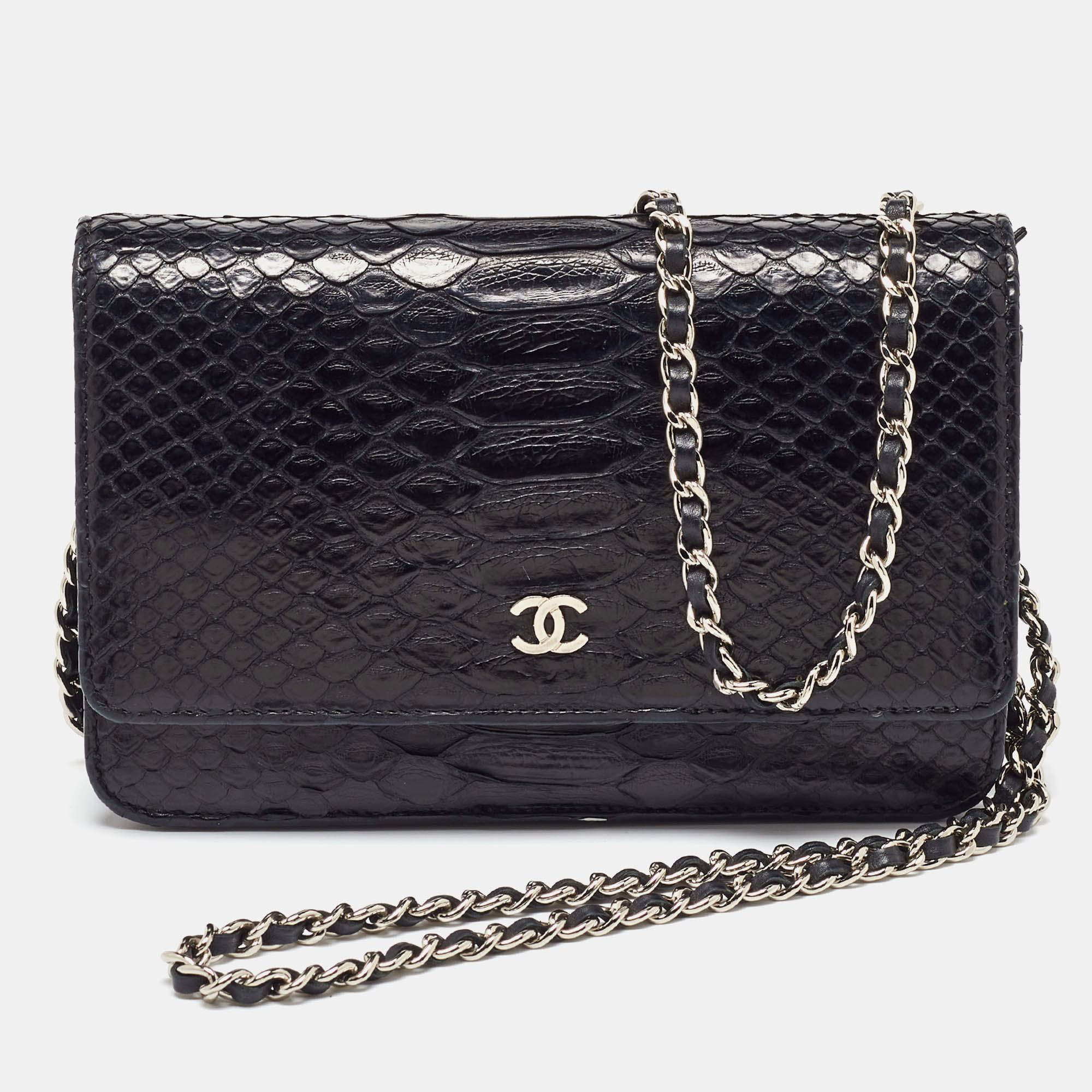 مملوكة مسبقًا Chanel Black Python Flap CC Wallet On Chain