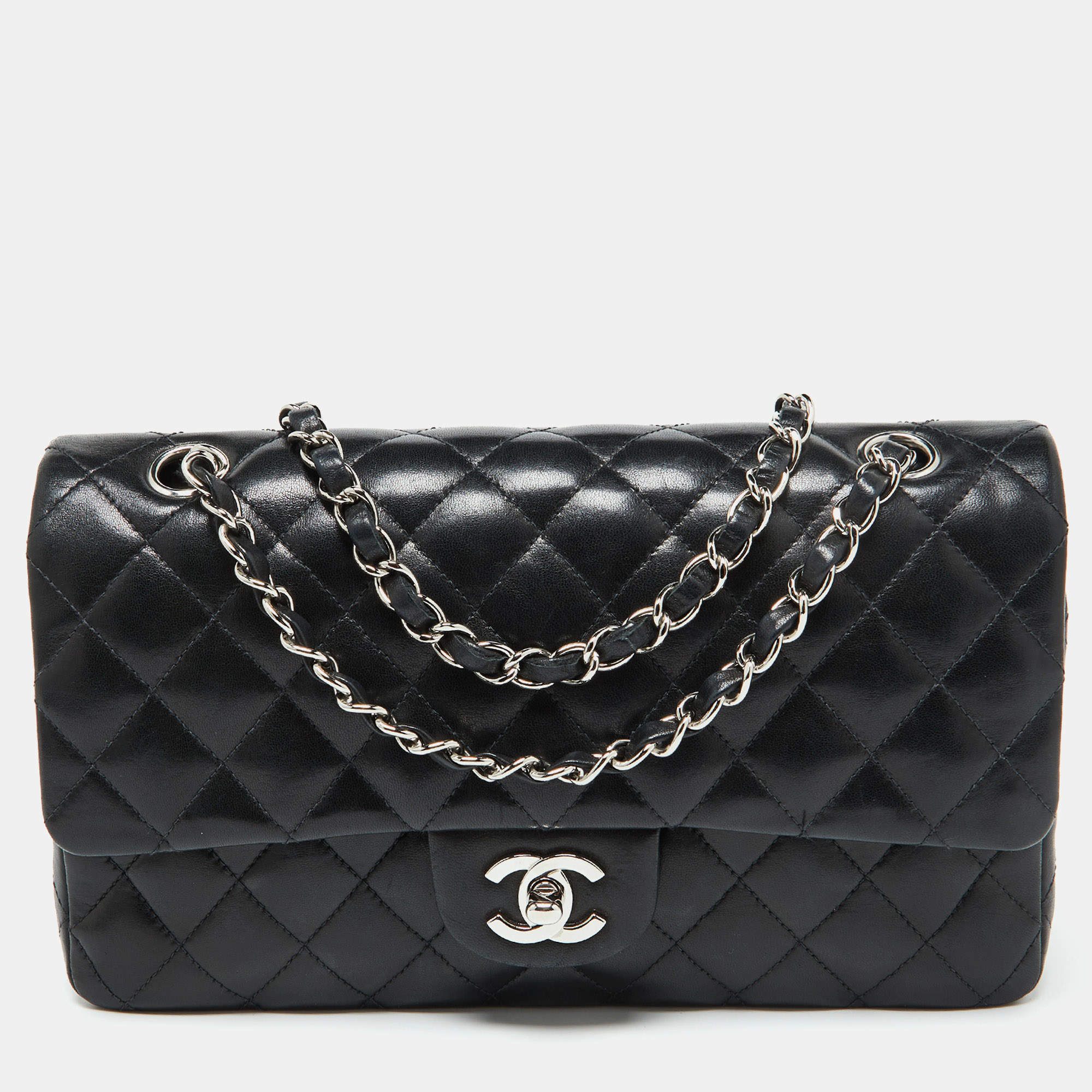 Pre Owned Chanel Black Quilted Leather Medium Classic Double Flap Bag