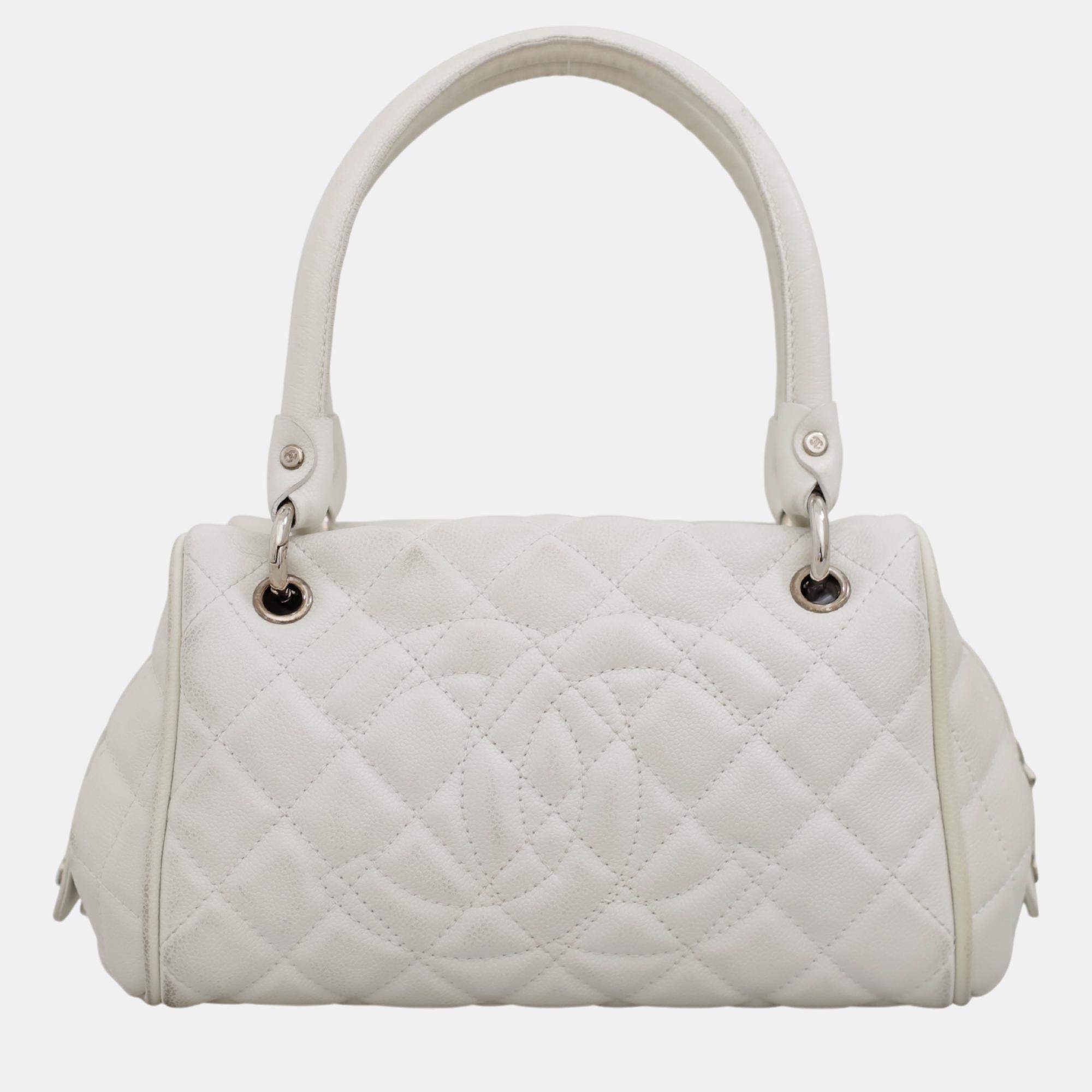 Pre Owned Chanel White Caviar Leather Timeless Bowler Shoulder Bag