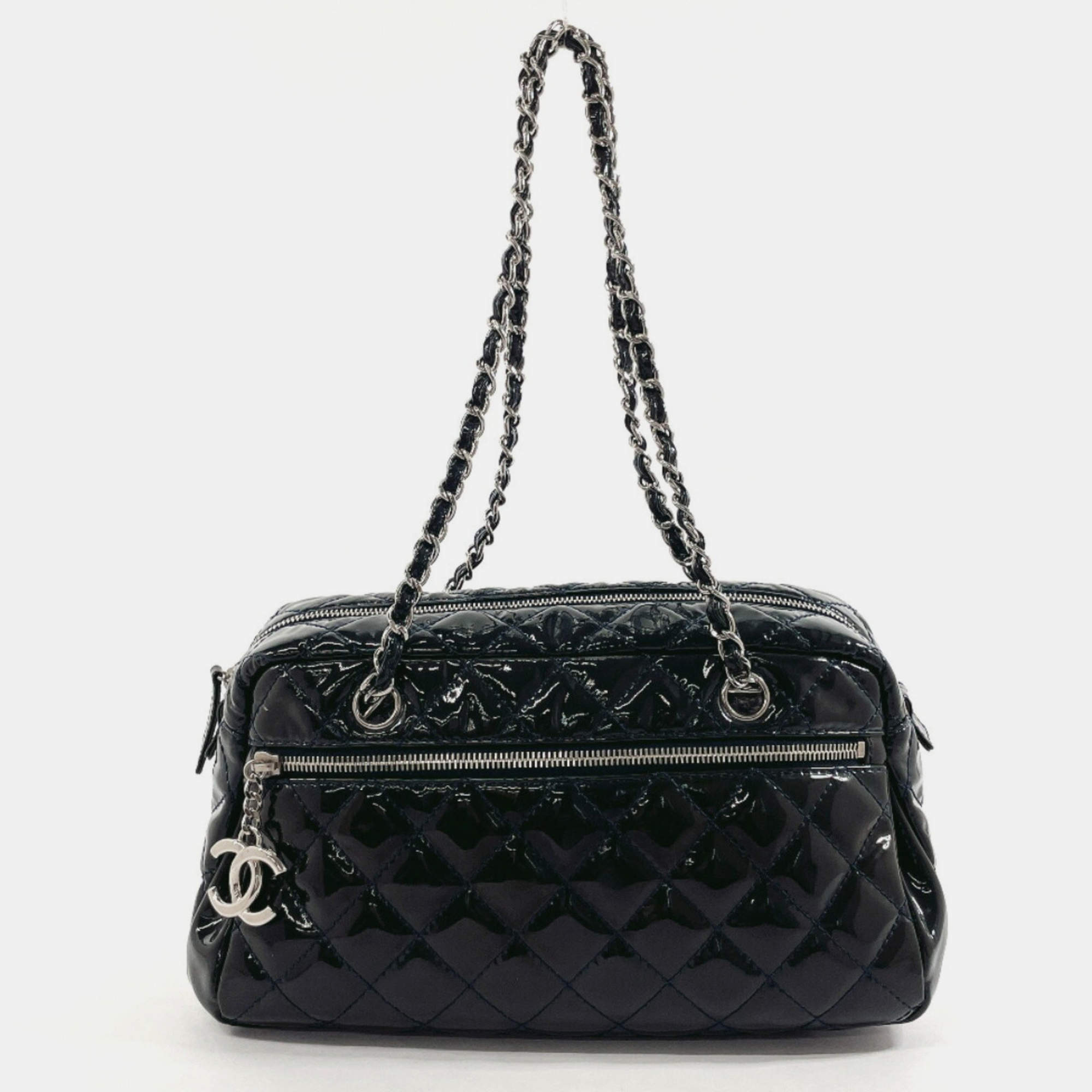 Pre Owned Chanel Navy Patent Leather Matelasse Chain Shoulder Handbag