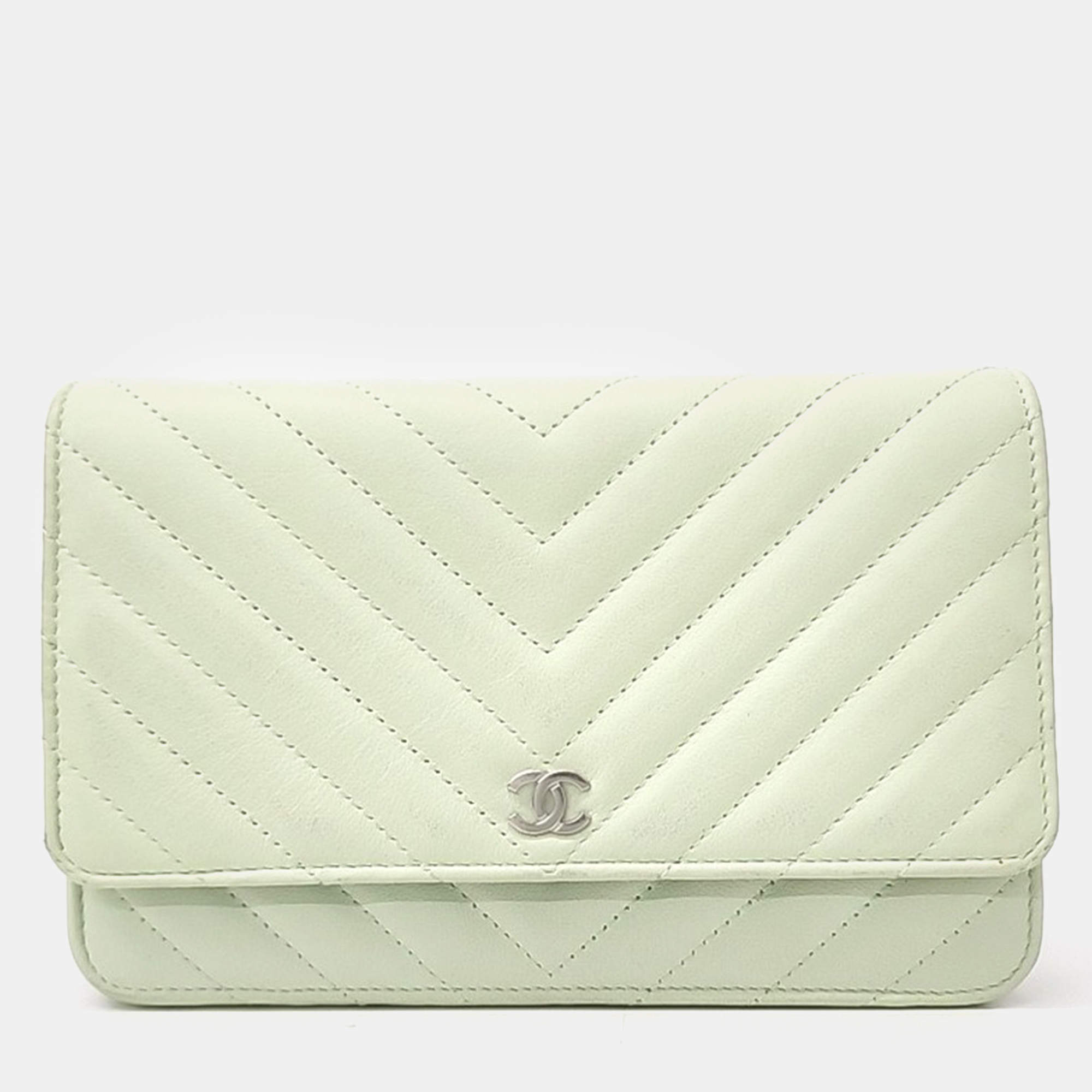 Pre Owned Chanel Chevron WOC Mini Crossbody Bag