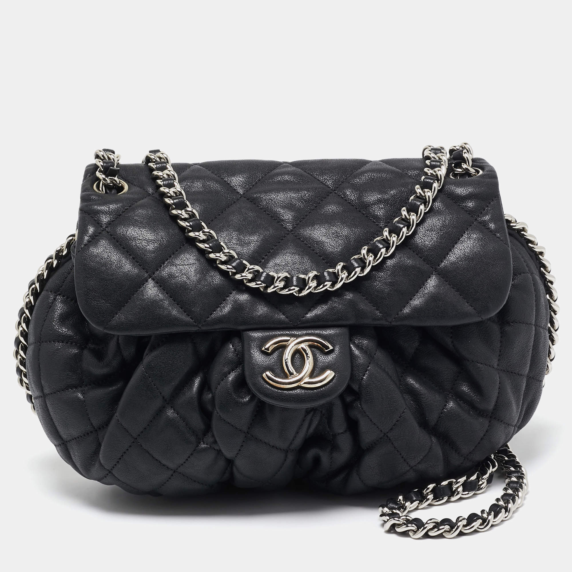Pre Owned Chanel Black Quilted Leather Medium Chain Around Flap bag