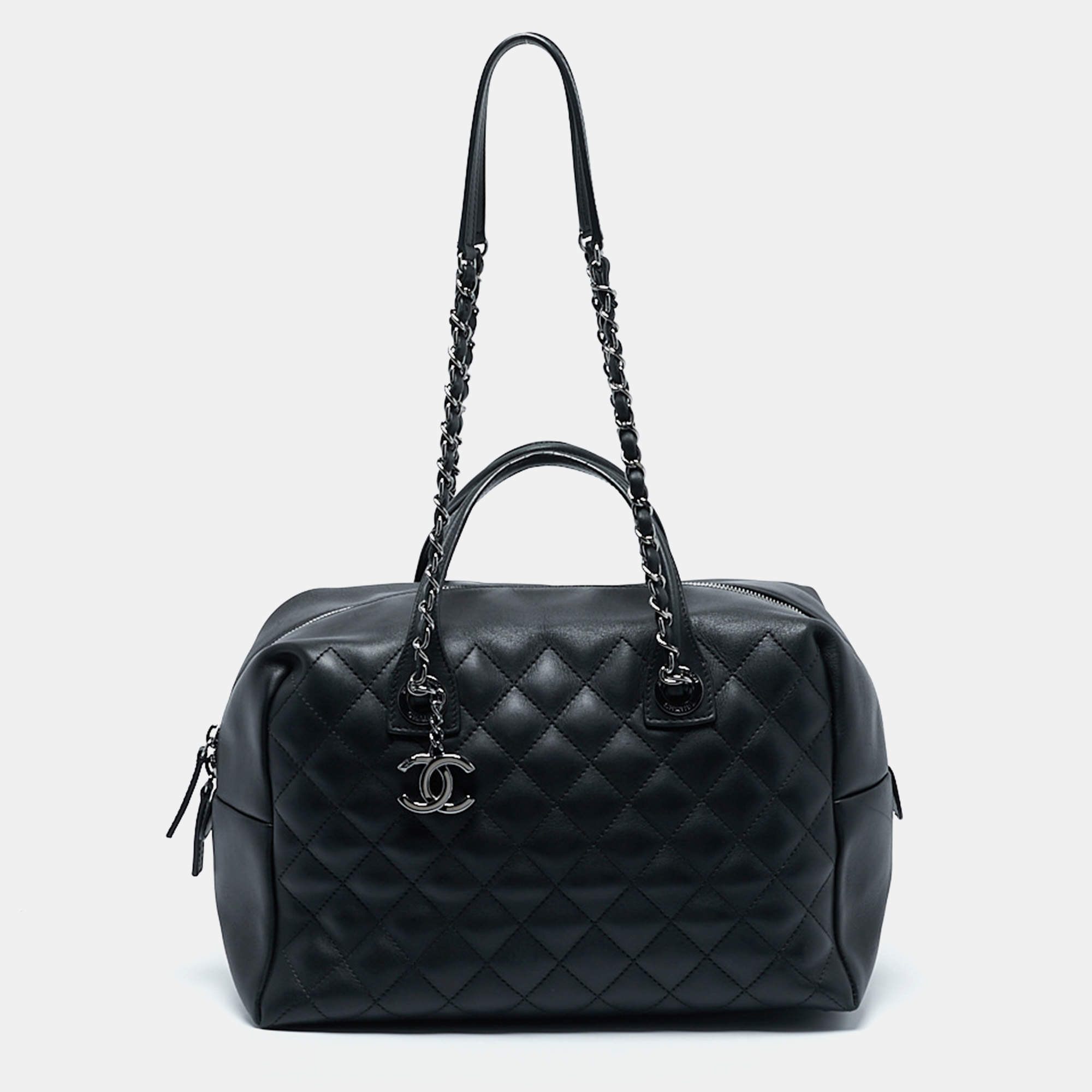 Pre Owned Chanel Black Quilted Leather Feather Weight Bowler Bag