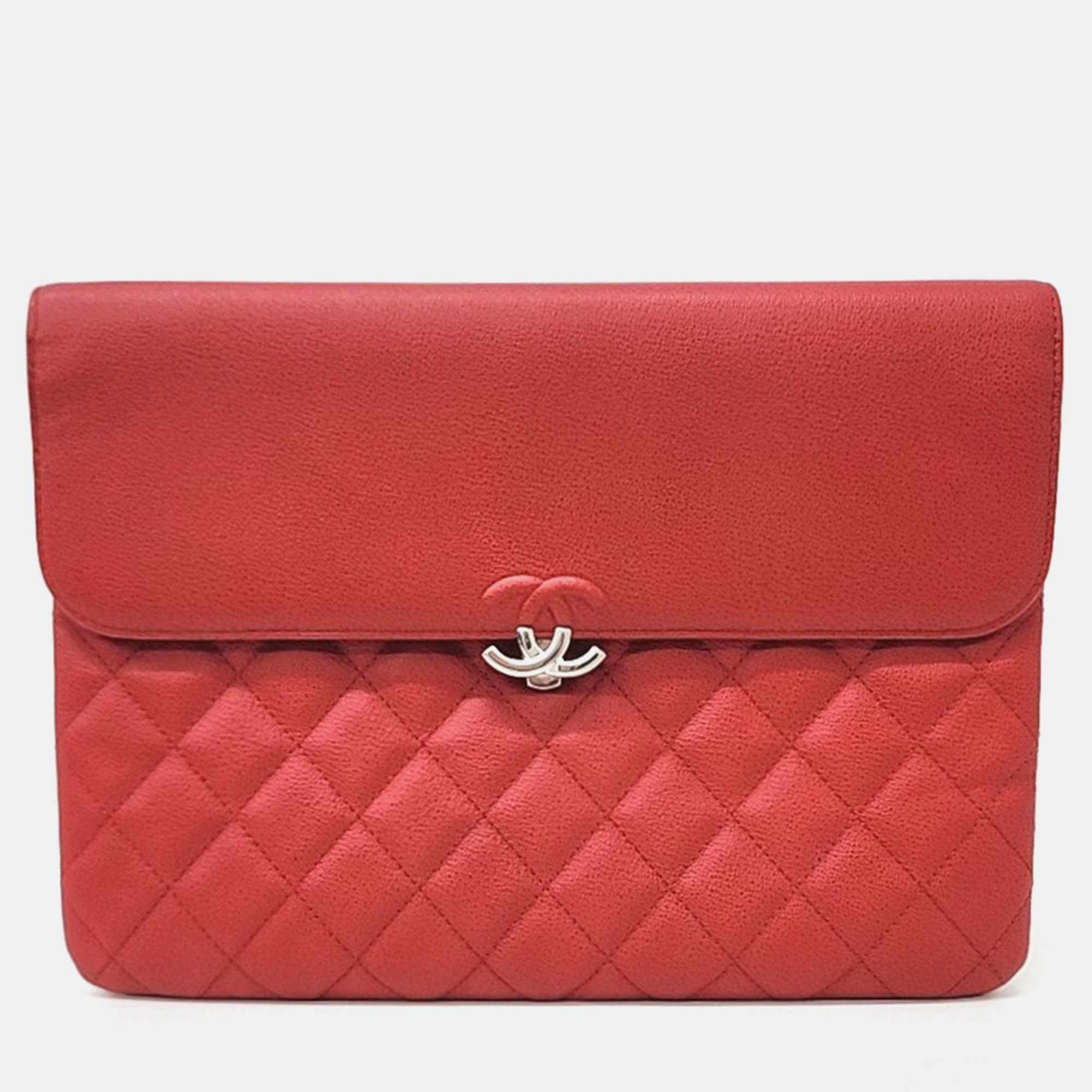 Pre Owned Chanel Red Leather Chanel Caviar Flap New Medium Clutch