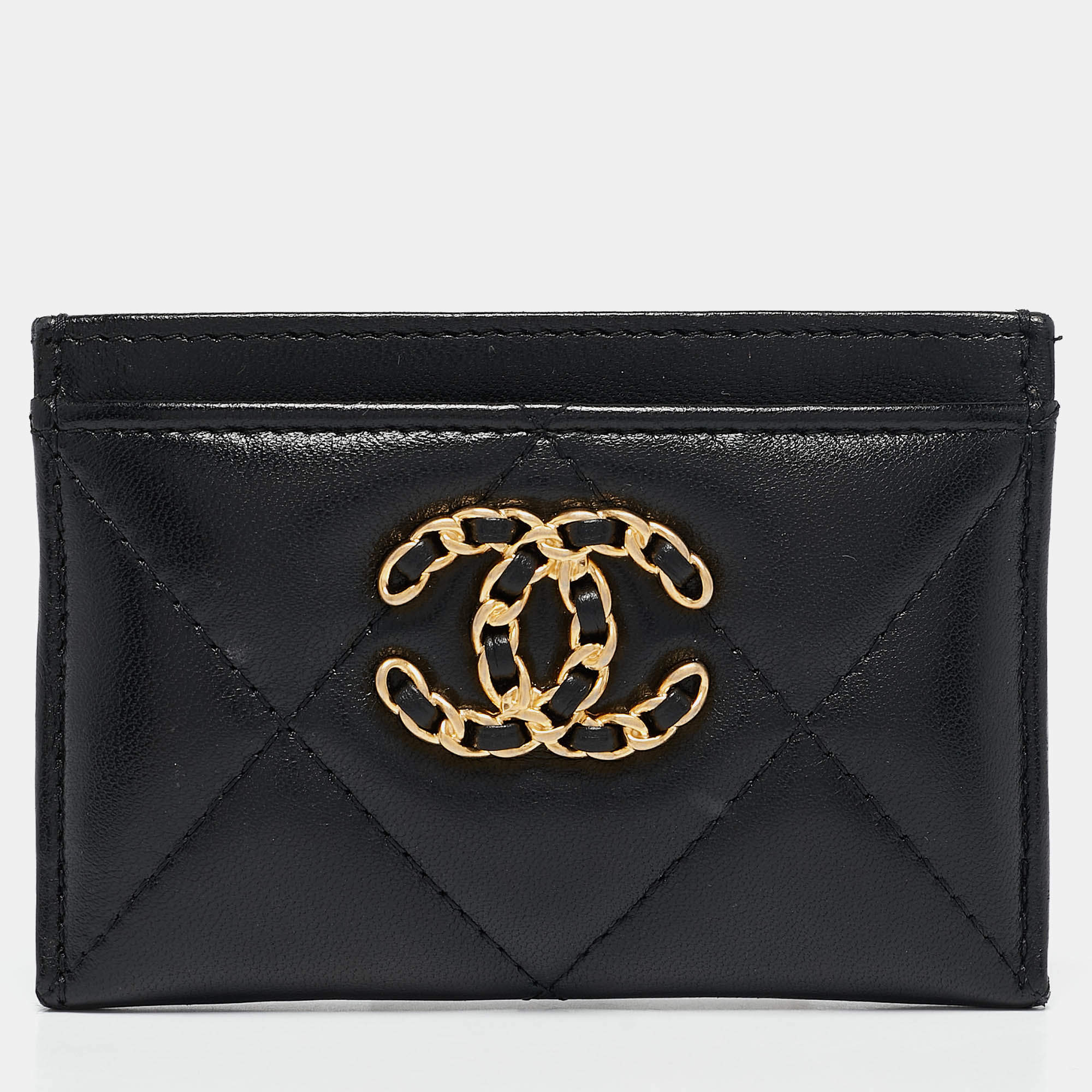 مملوكة مسبقًا Chanel Black Quilted Lambskin Leather 19 Card Holder