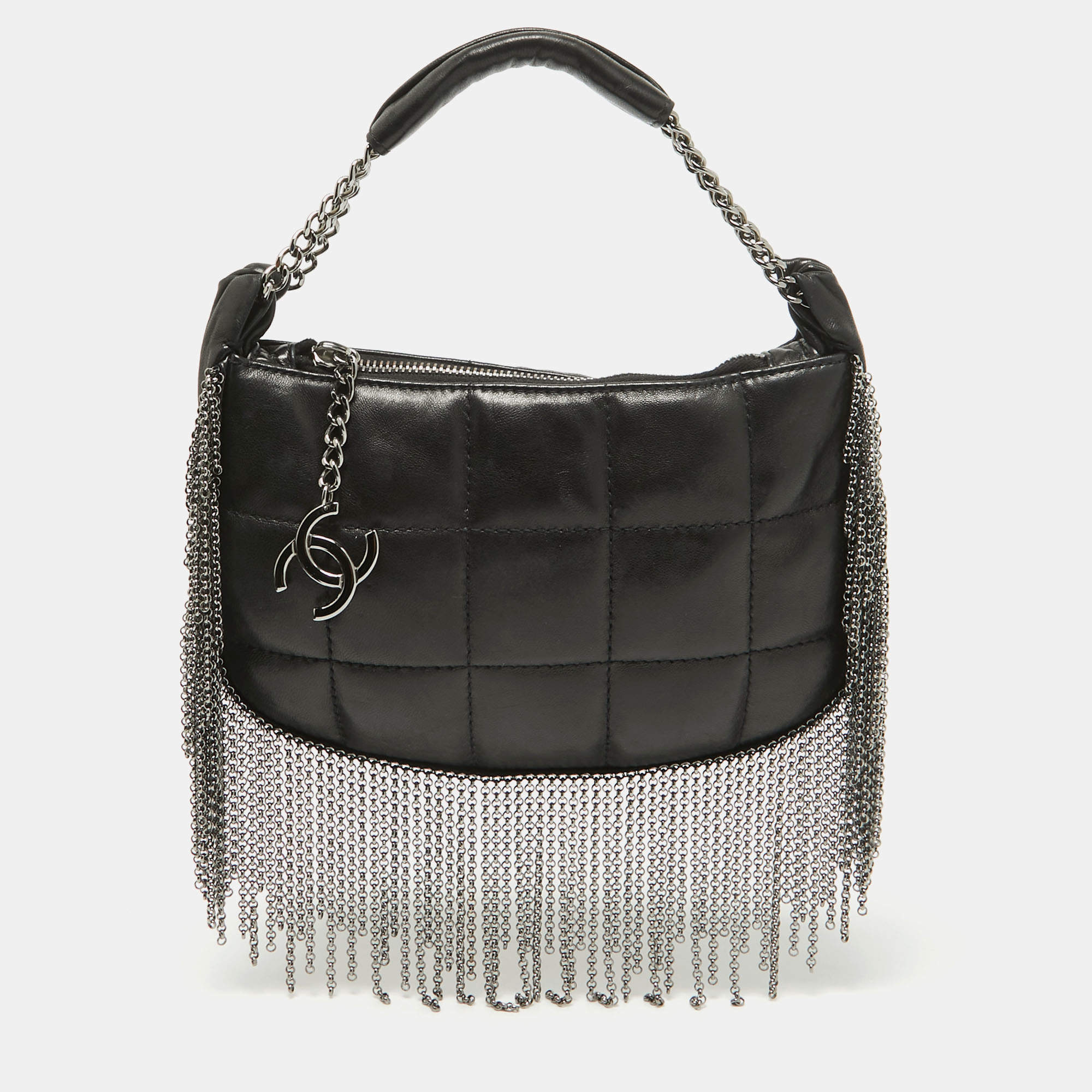 Pre Owned Chanel Black Square Quilted Leather Chain Fringe Pochette