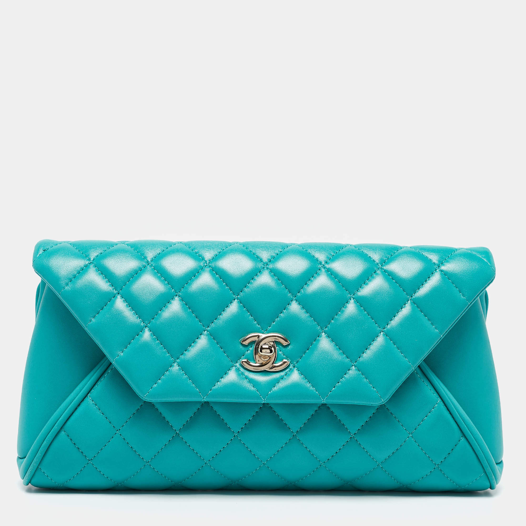 Pre Owned Chanel Turquoise Quilted Leather Fold Up Again Clutch