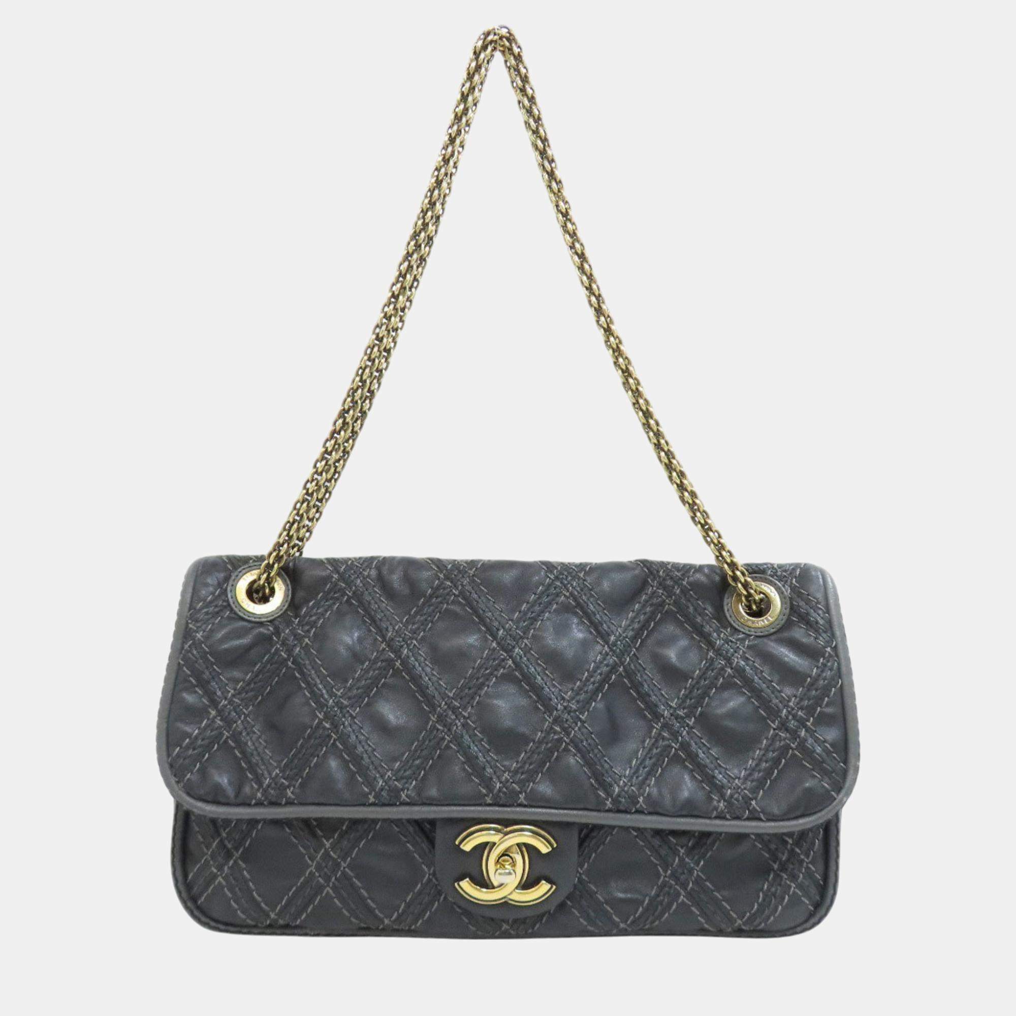 Pre Owned Chanel Black Calfskin Leather Chain Shoulder Coco Mark Bag