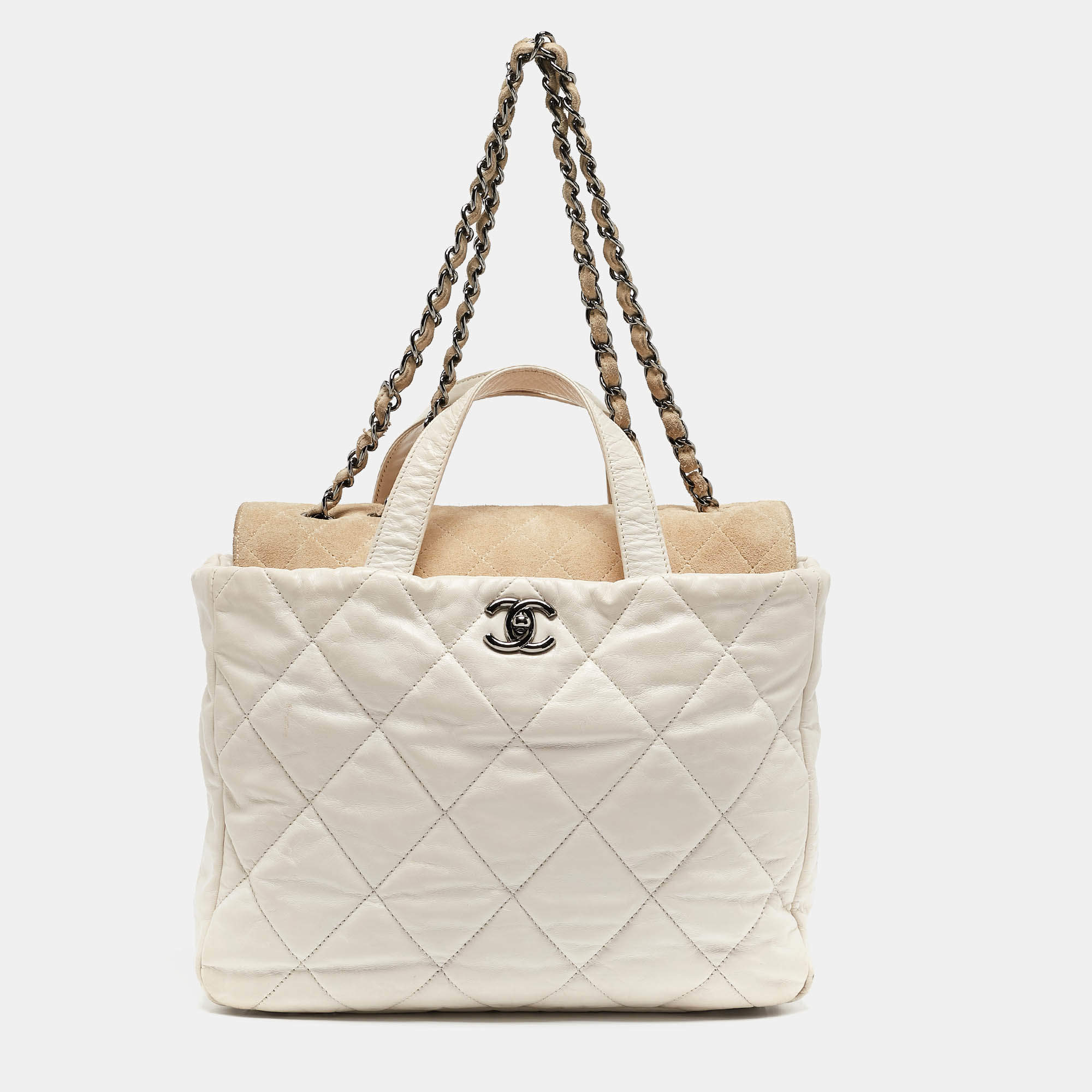 Pre Owned Chanel White Quilted Leather and Suede Portobello Tote