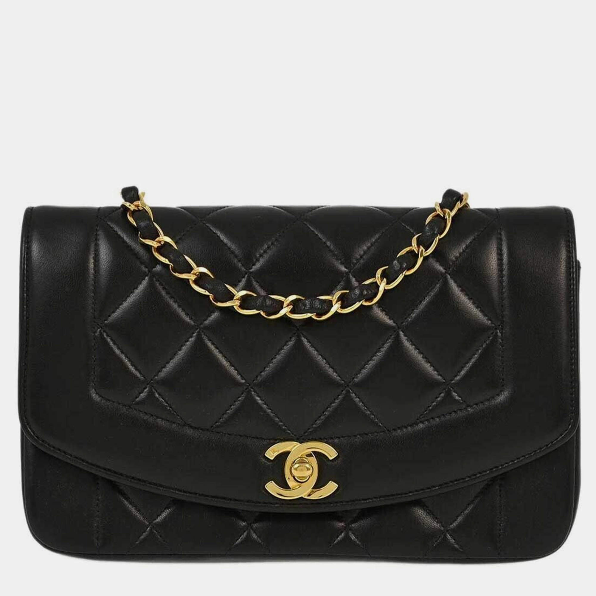 Pre Owned Chanel Black Lambskin Leather Small Diana Shoulder Bag