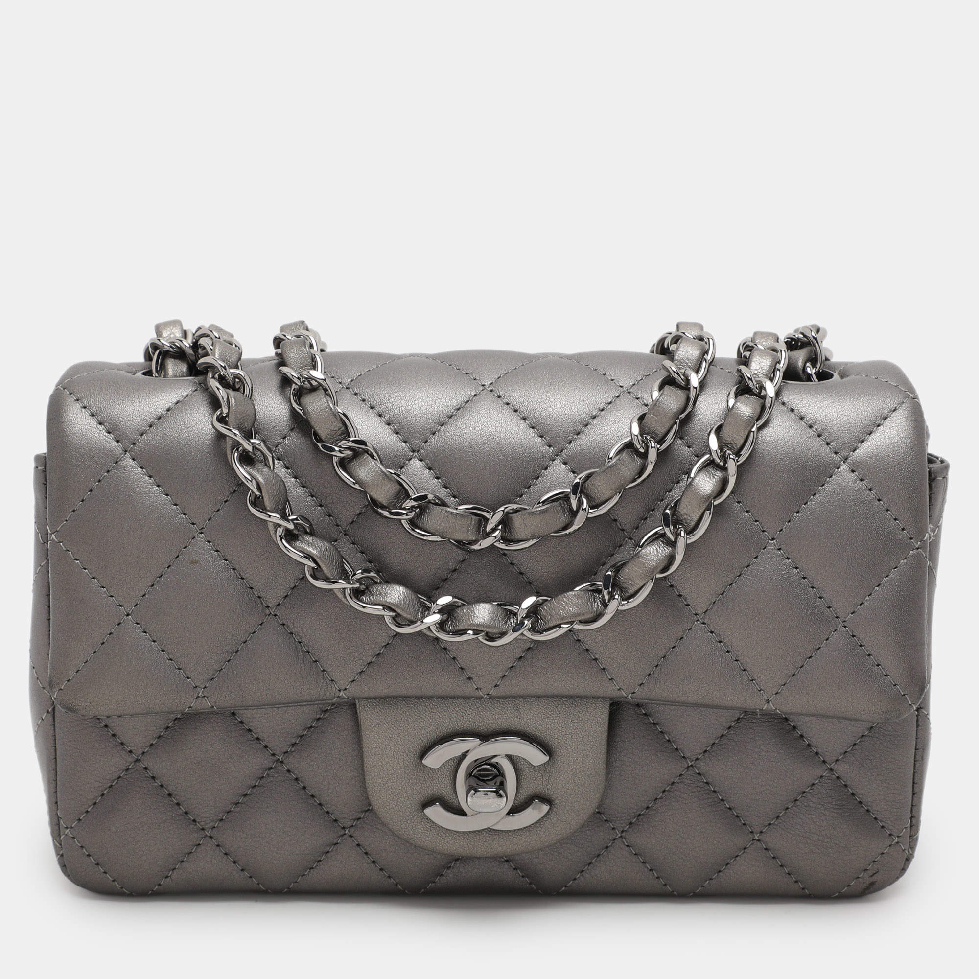 مملوكة مسبقًا Chanel Dark Grey Quilted Leather Mini Rectangle Classic Single Flap bag
