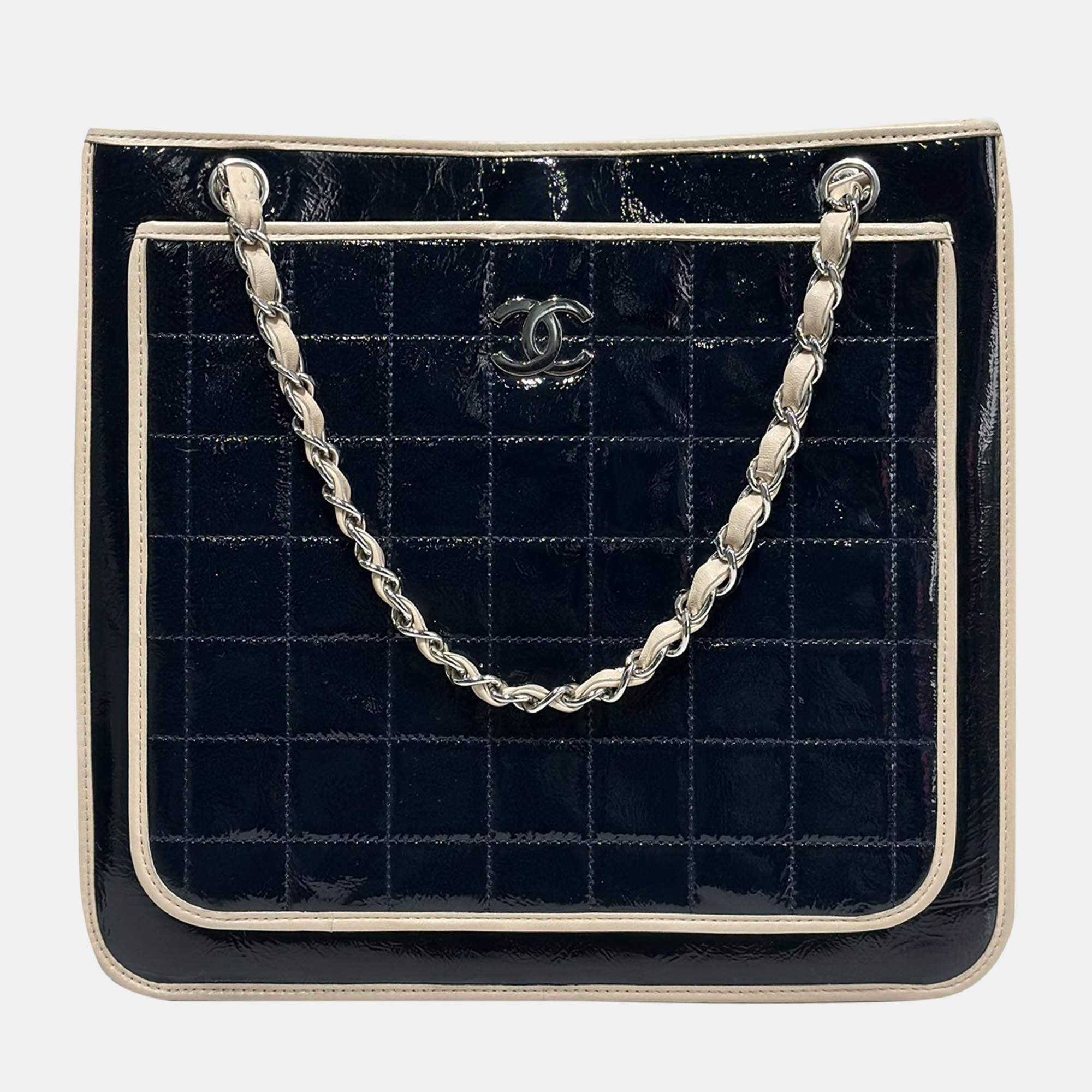 Pre Owned Chanel Chocolate Bar Quilted Patent Bag