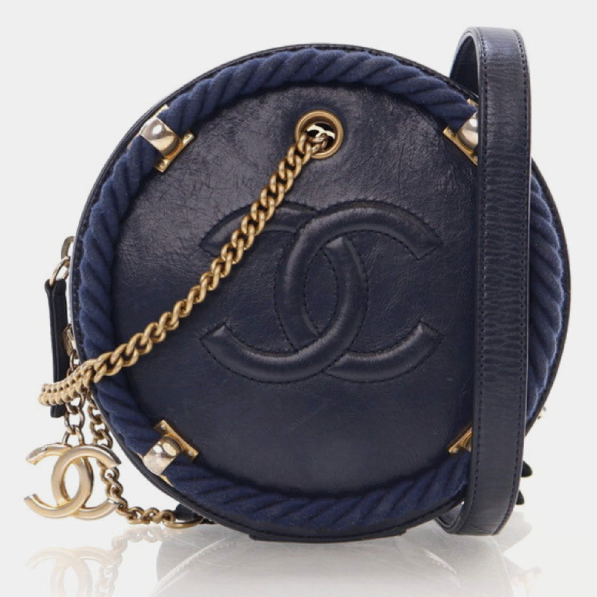 Chanel Blue Calfskin En Vogue Round Bag