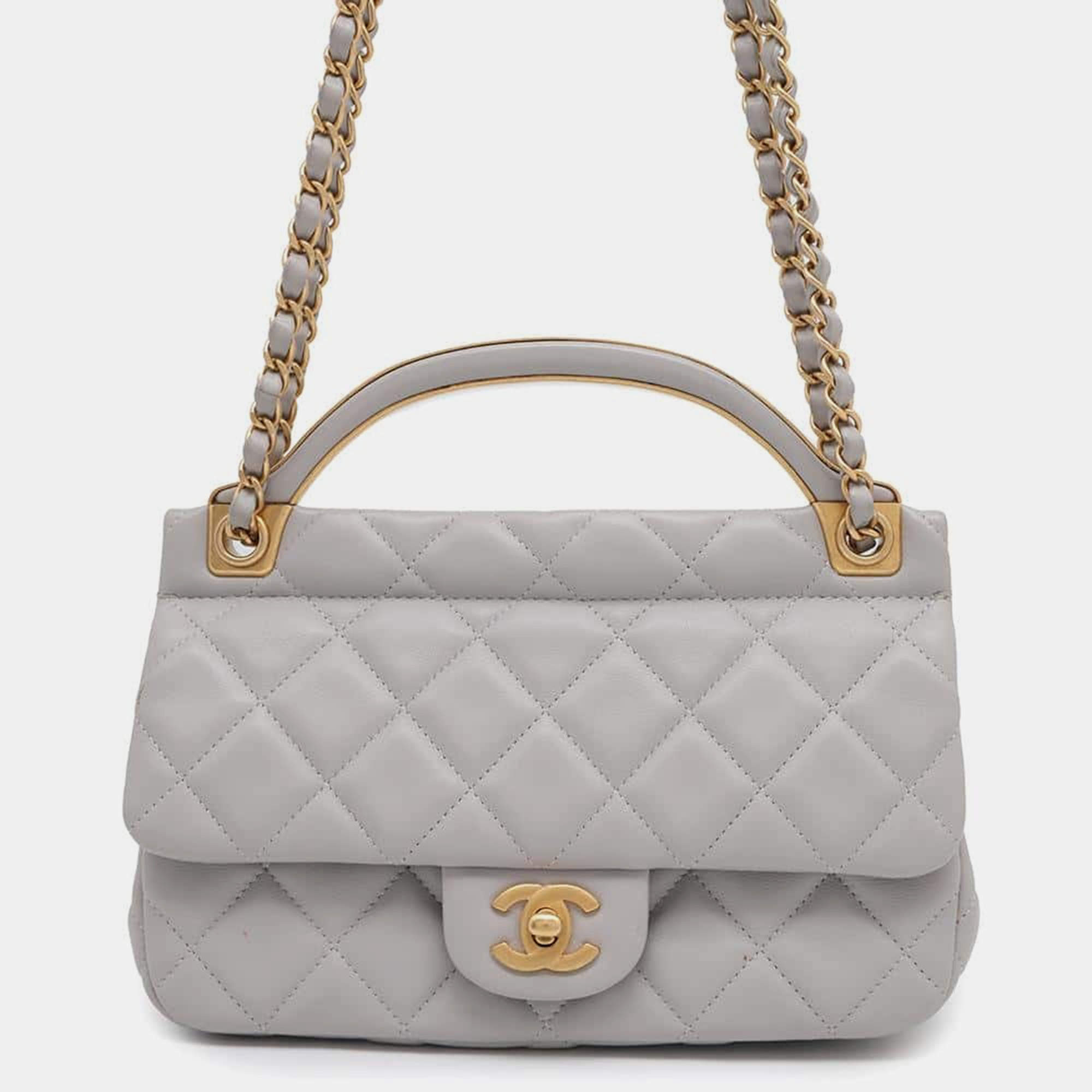 Pre Owned Chanel Matelasse Gray Lambskin Shoulder Bag