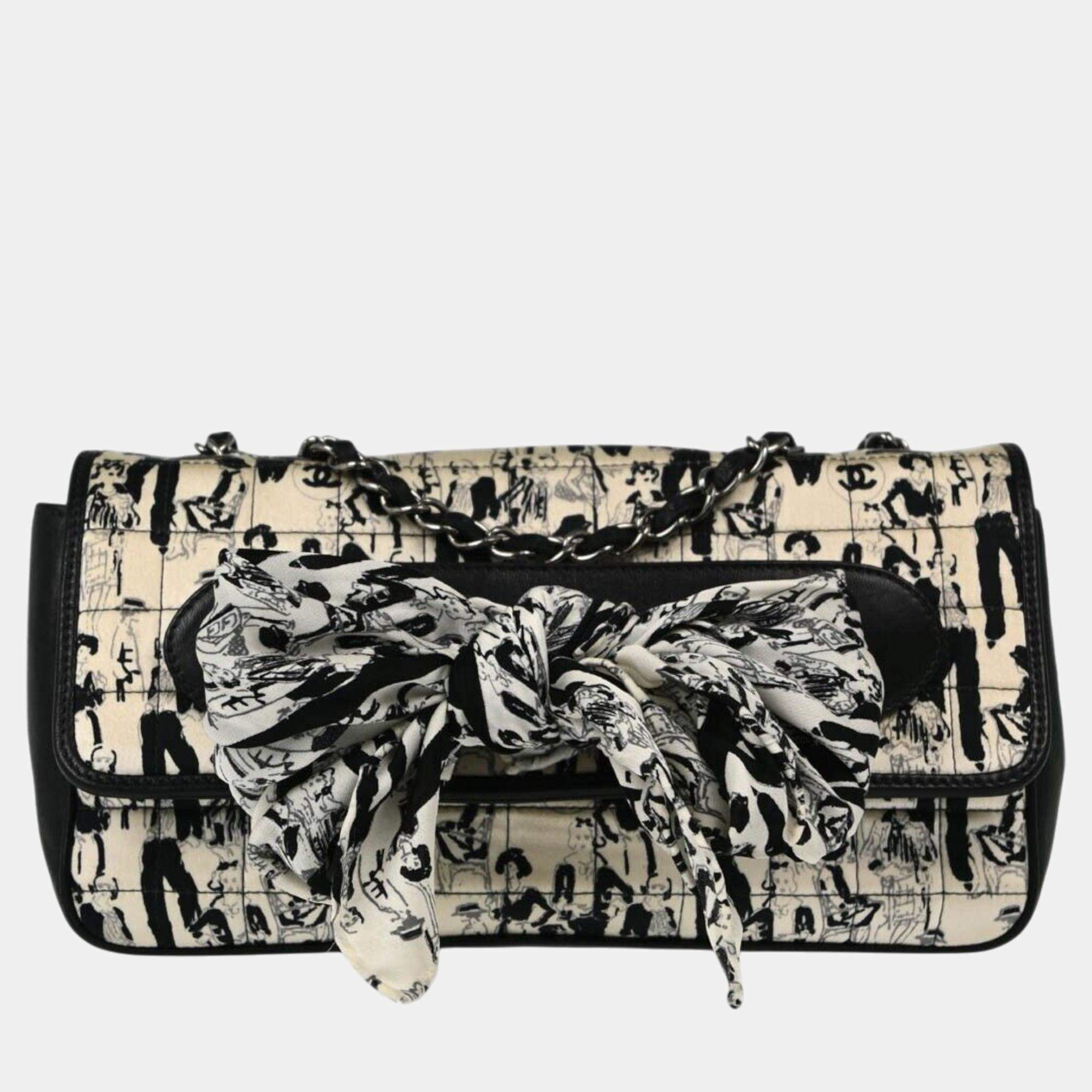 Pre Owned Chanel Black White Silk Lambskin Leather Choco Bar Shoulder Bag
