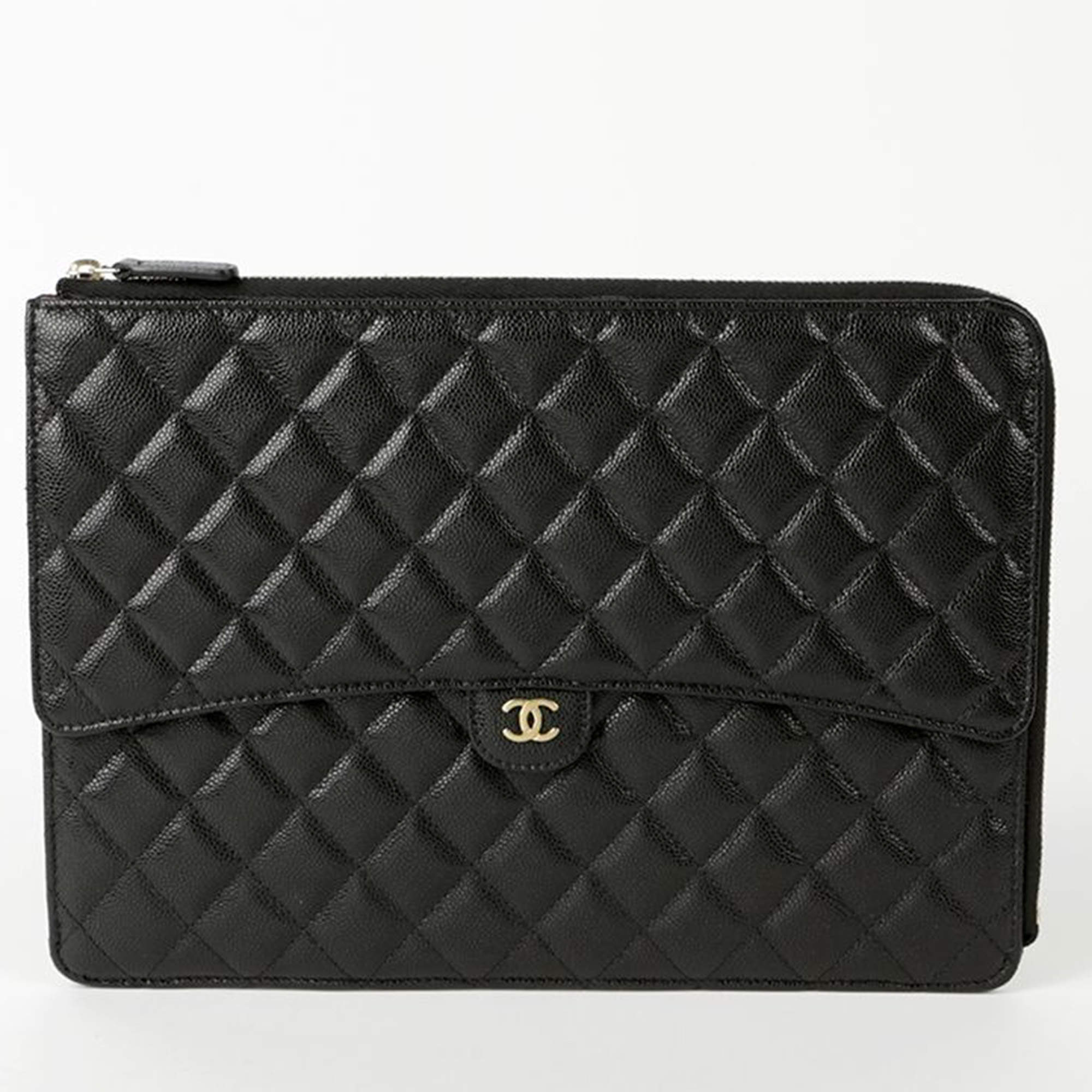 Pre Owned Chanel Caviar Skin Flap Clutch