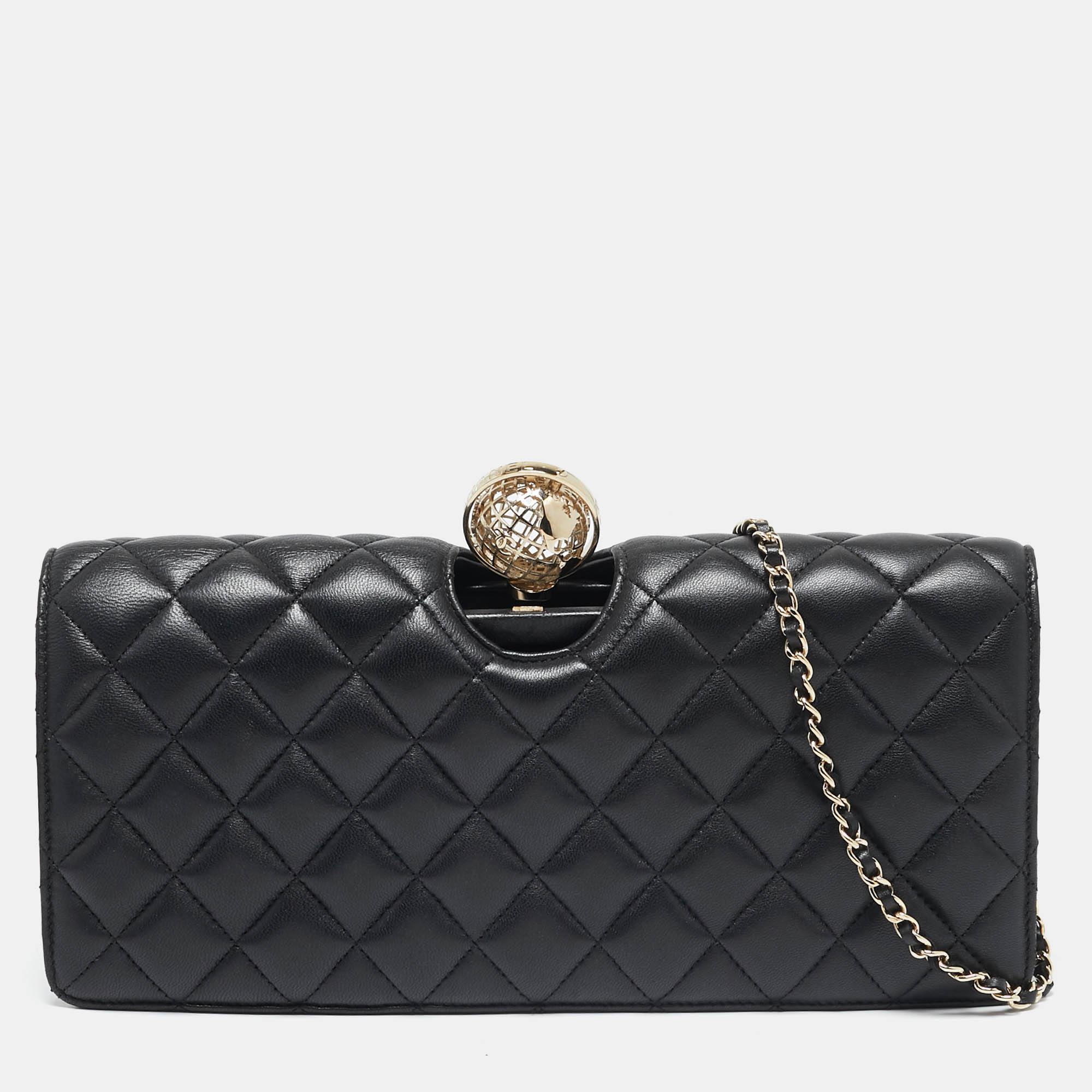 Pre Owned Chanel Black Quilted Leather Around The World Clutch Bag