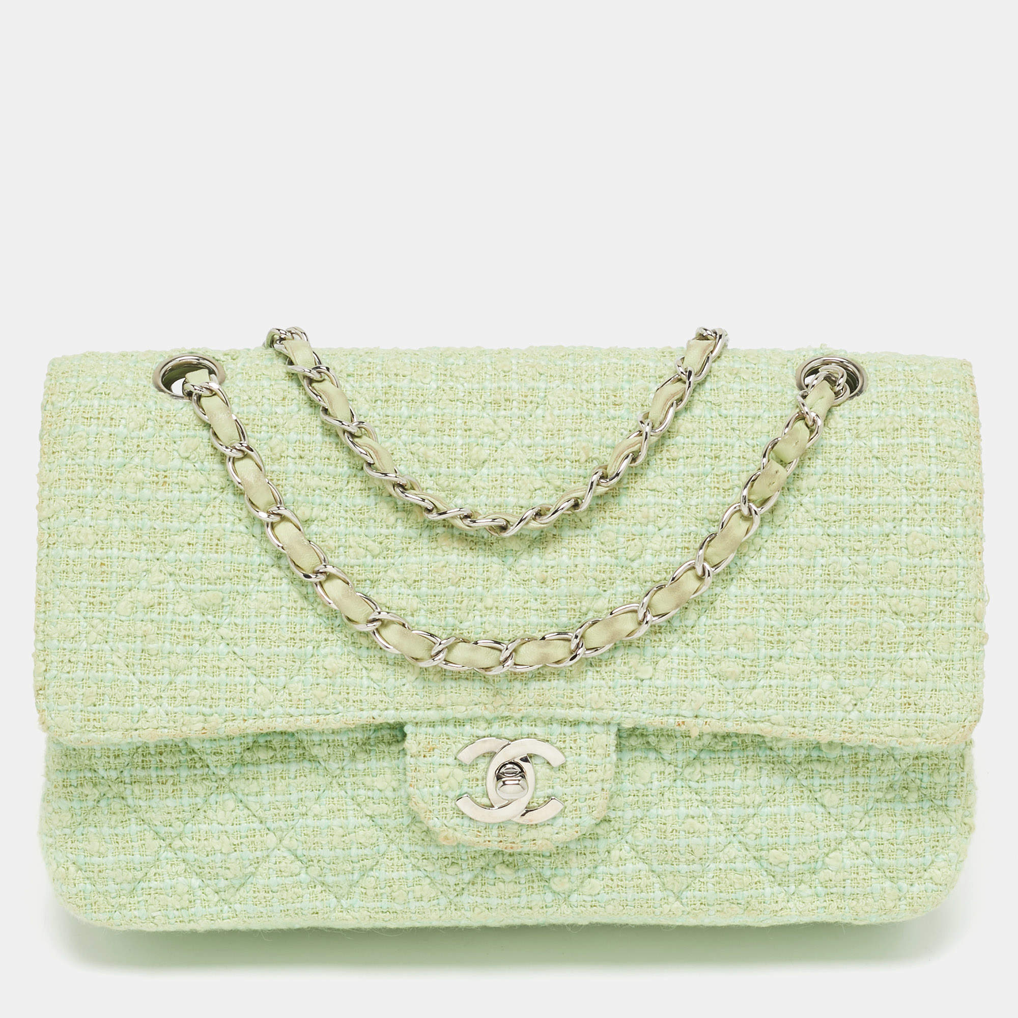 Pre Owned Chanel Green Quilted Tweed Medium Classic Double Flap Bag