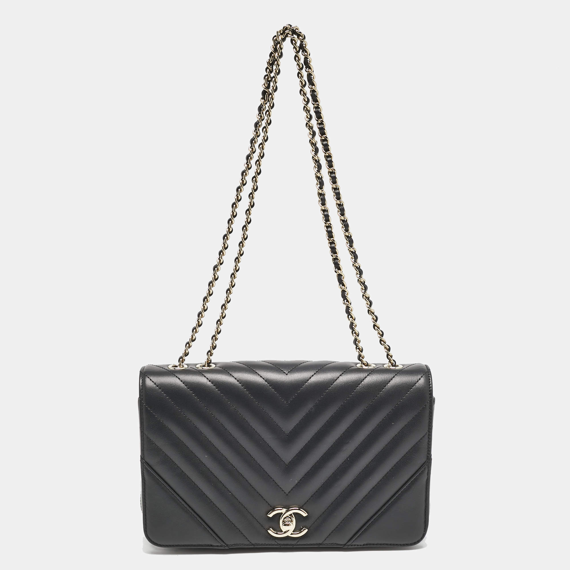 Pre Owned Chanel Black Chevron Leather Medium Statement Flap Bag