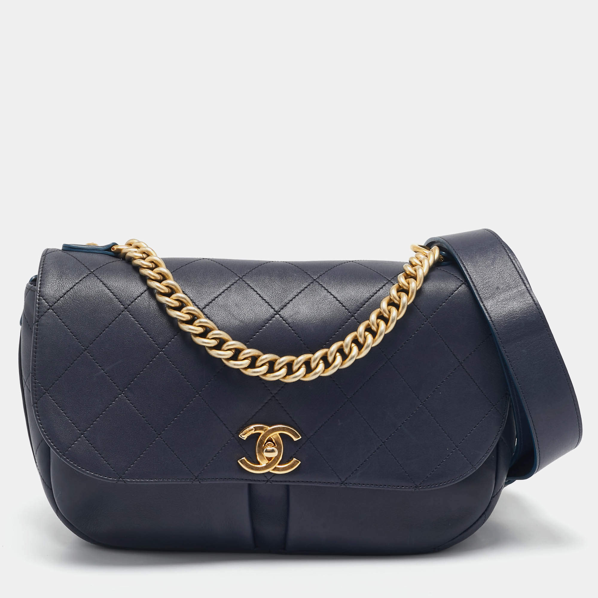 Pre Owned Chanel Navy Blue Quilted Leather Paris-Rome Bag