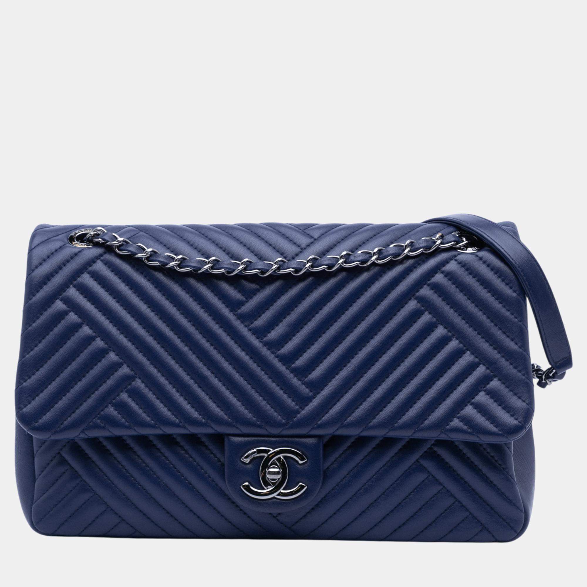 Pre Owned Chanel Dark Blue Quilted Lambskin Large CC Crossing Flap Bag