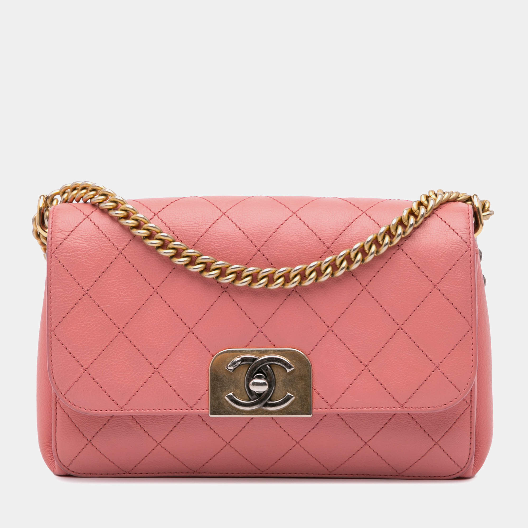 Pre Owned Chanel Pink Quilted Calfskin Straight Lined Flap Bag