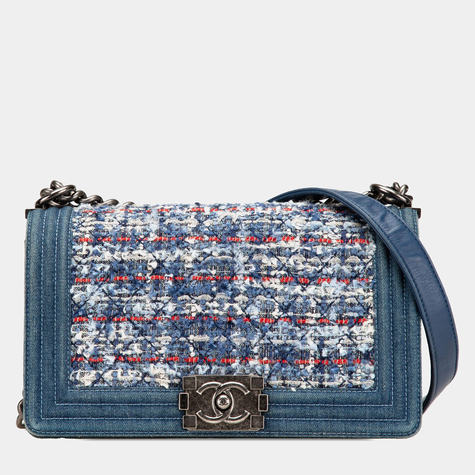 Pre Owned Chanel Blue Denim Tweed Medium Boy Bag