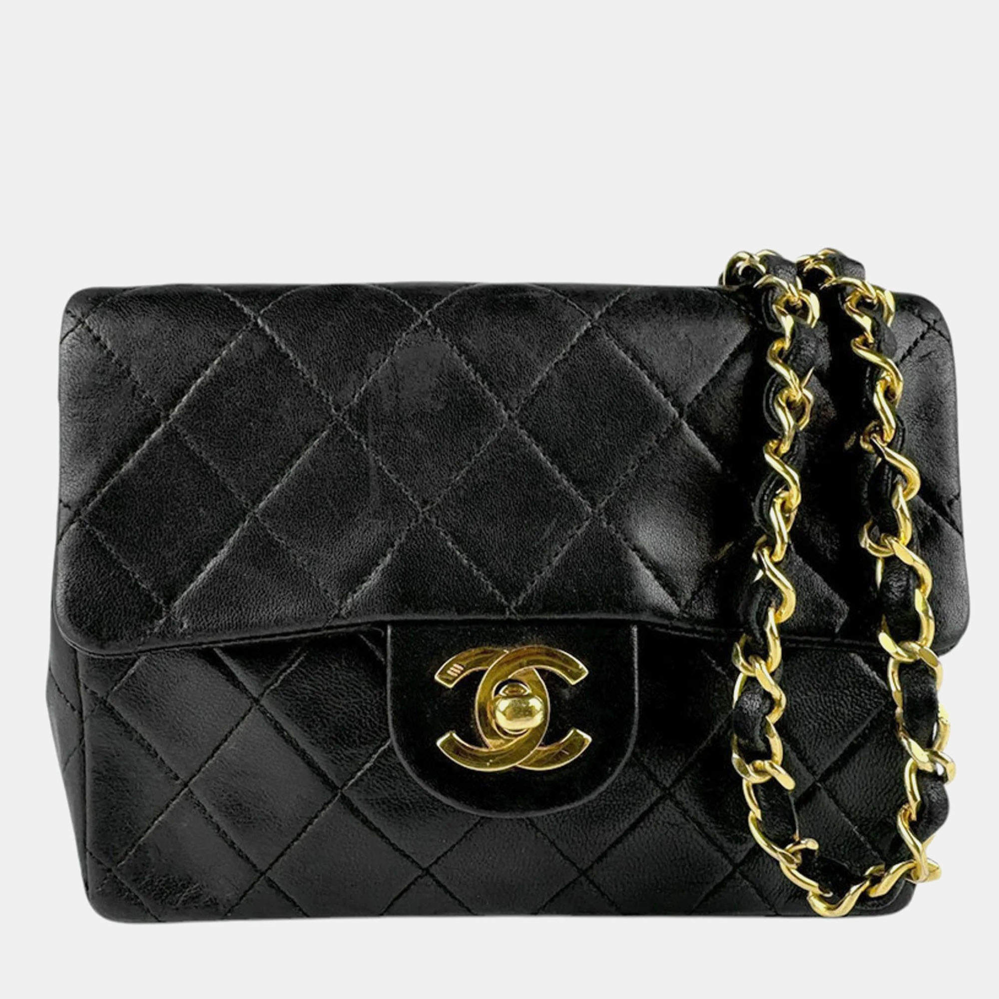 Pre Owned Chanel Black Leather Shoulder Bag