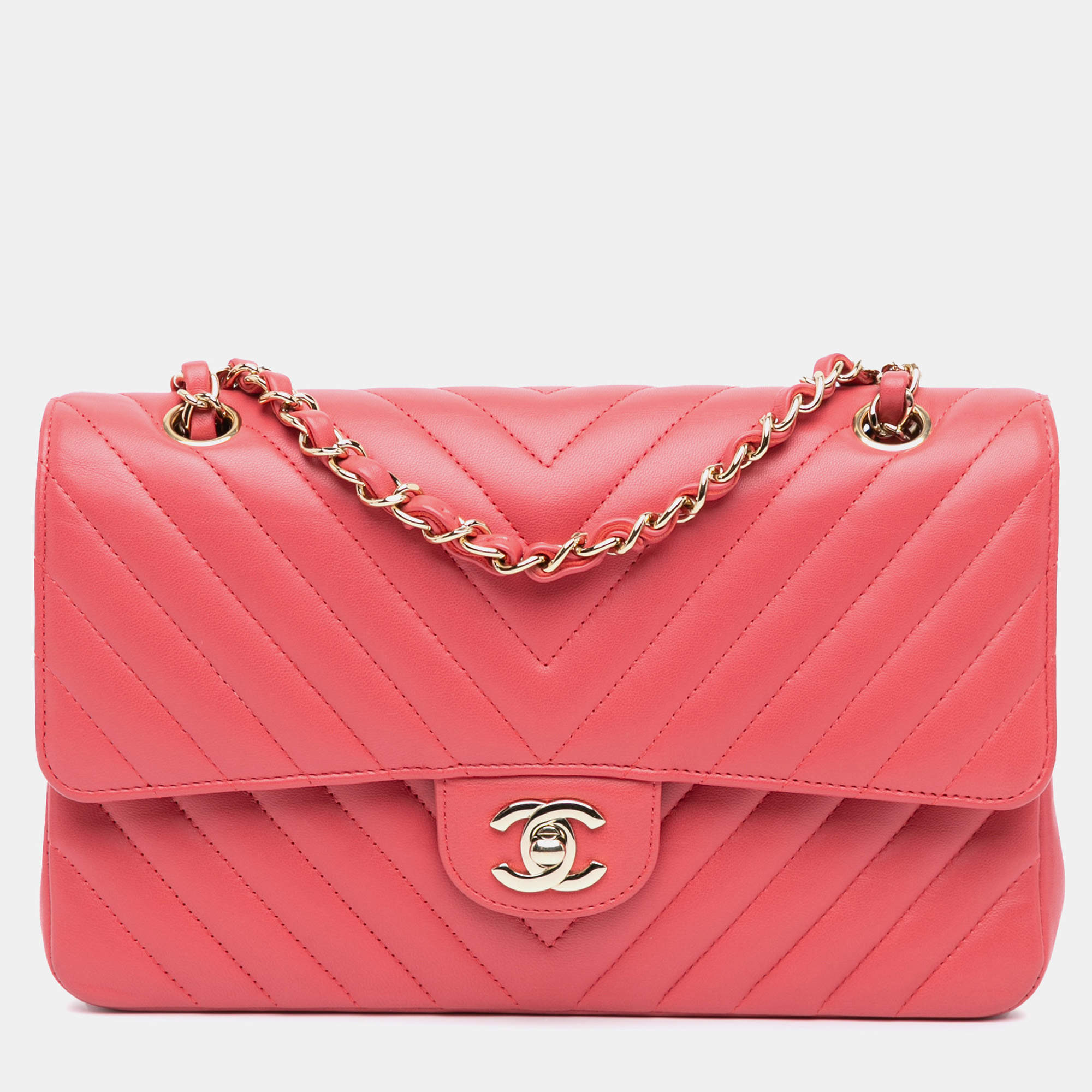 Pre Owned Chanel Pink Medium Classic Chevron Lambskin Double Flap Bag