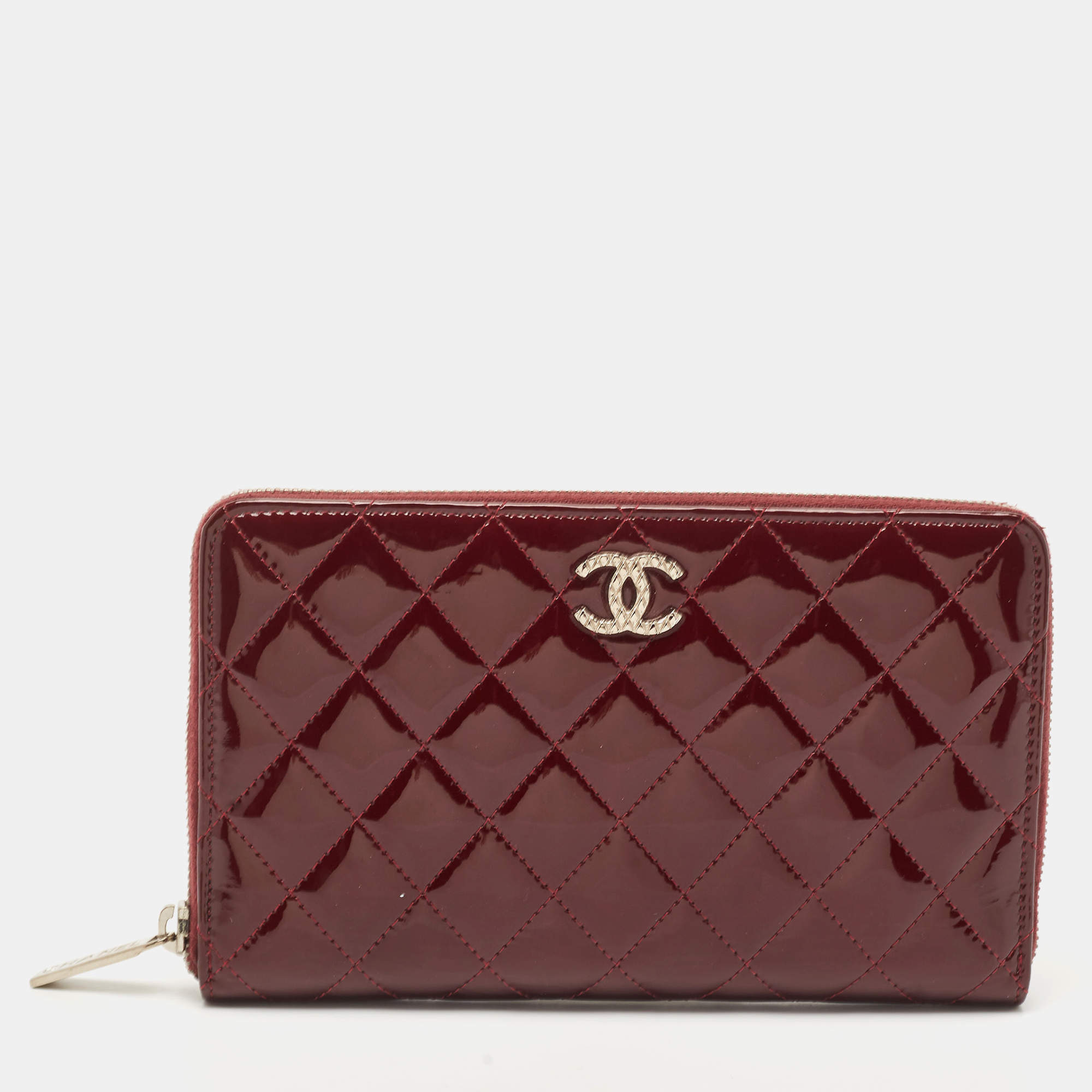 Pre Owned Chanel Burgundy Quilted Patent Leather Zip Around Wallet Organizer