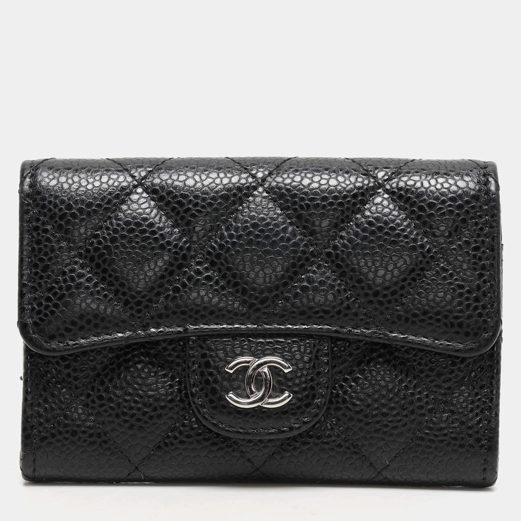 مملوكة مسبقًا Chanel Black Quilted Caviar Leather CC Card Holder