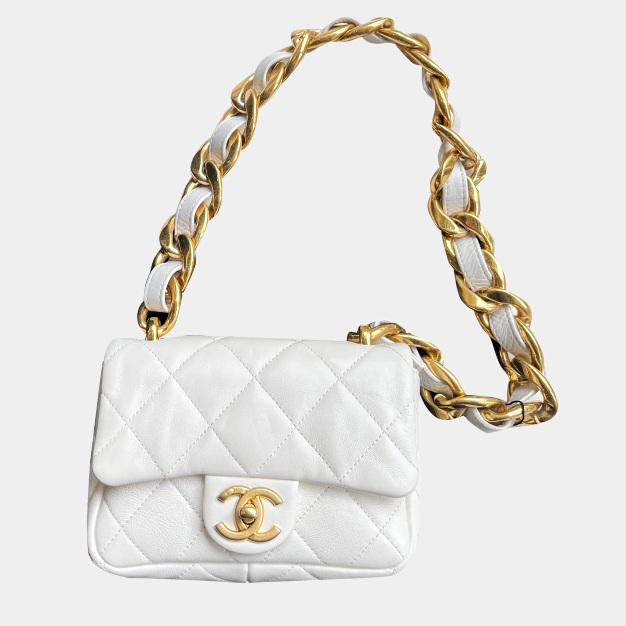 Pre Owned Chanel White Chunky Chain Small Flap Shoulder Bag